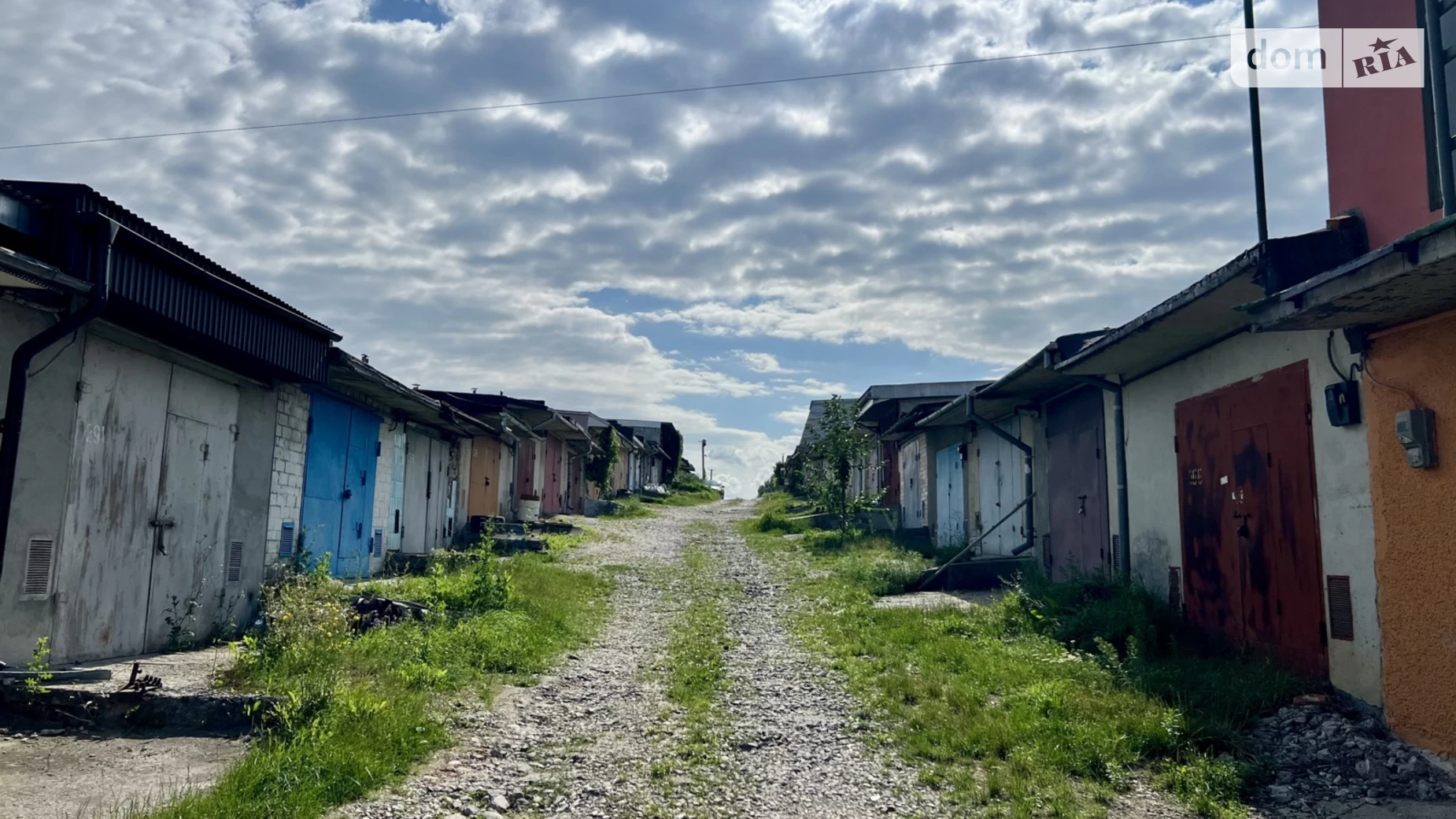 Продается отдельно стоящий гараж под легковое авто на 54.5 кв. м, цена: 11500 $ - фото 3