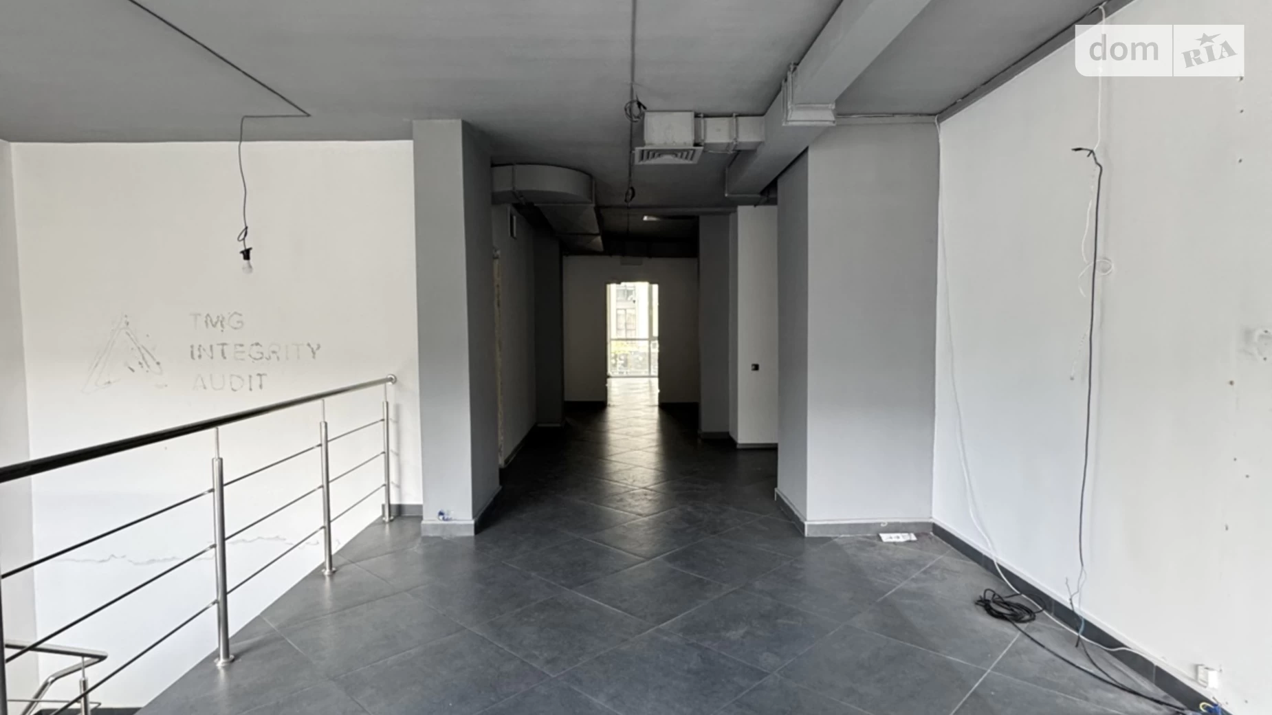 Продается офис 152 кв. м в бизнес-центре, цена: 33500800 $ - фото 4