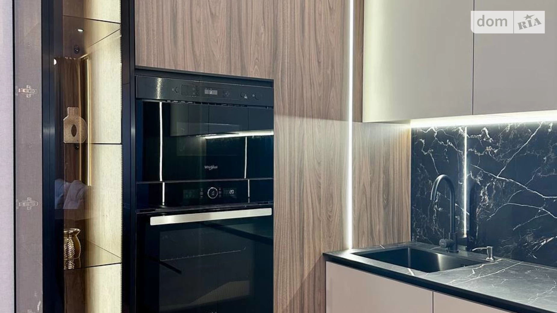 Продается 1-комнатная квартира 43 кв. м в Одессе, ул. Генуэзская, 1/1 - фото 4