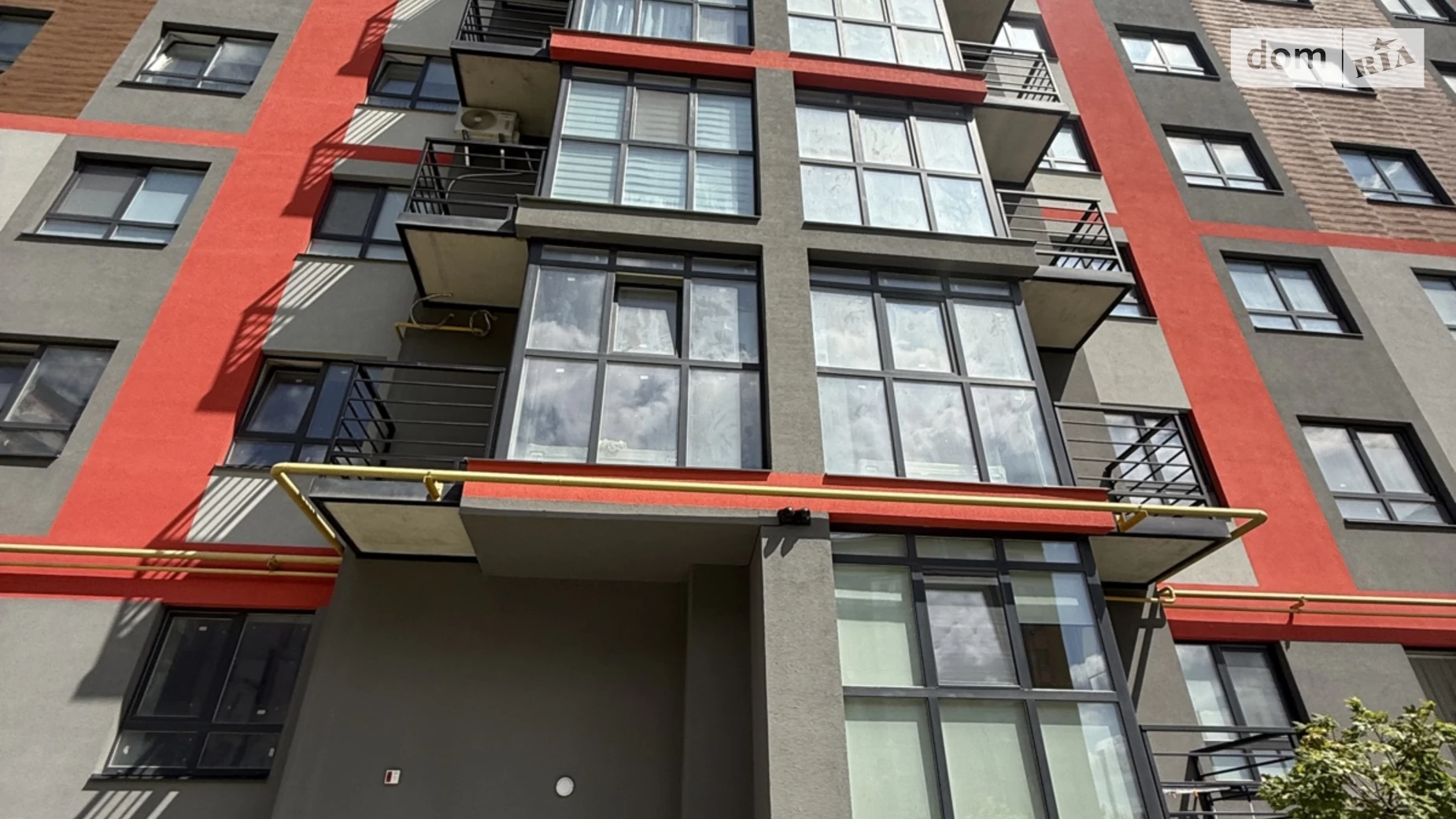 Продается 2-комнатная квартира 65 кв. м в Хмельницком, ул. Винницкая, 1/3 - фото 2
