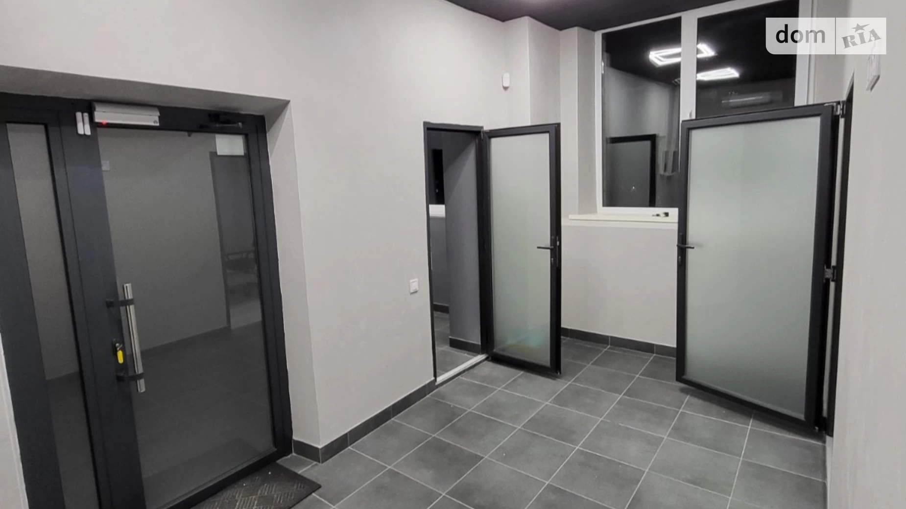 Сдается в аренду офис 257 кв. м в бизнес-центре, цена: 70000 грн - фото 5