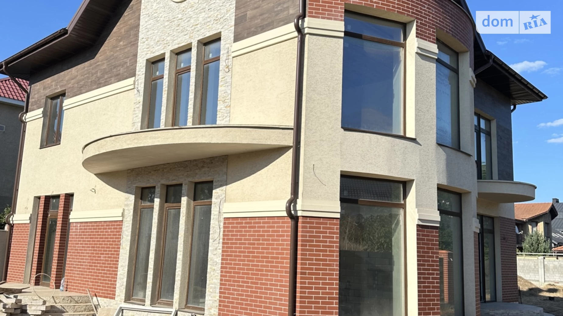 Продается дом на 2 этажа 286 кв. м с камином, цена: 425000 € - фото 5