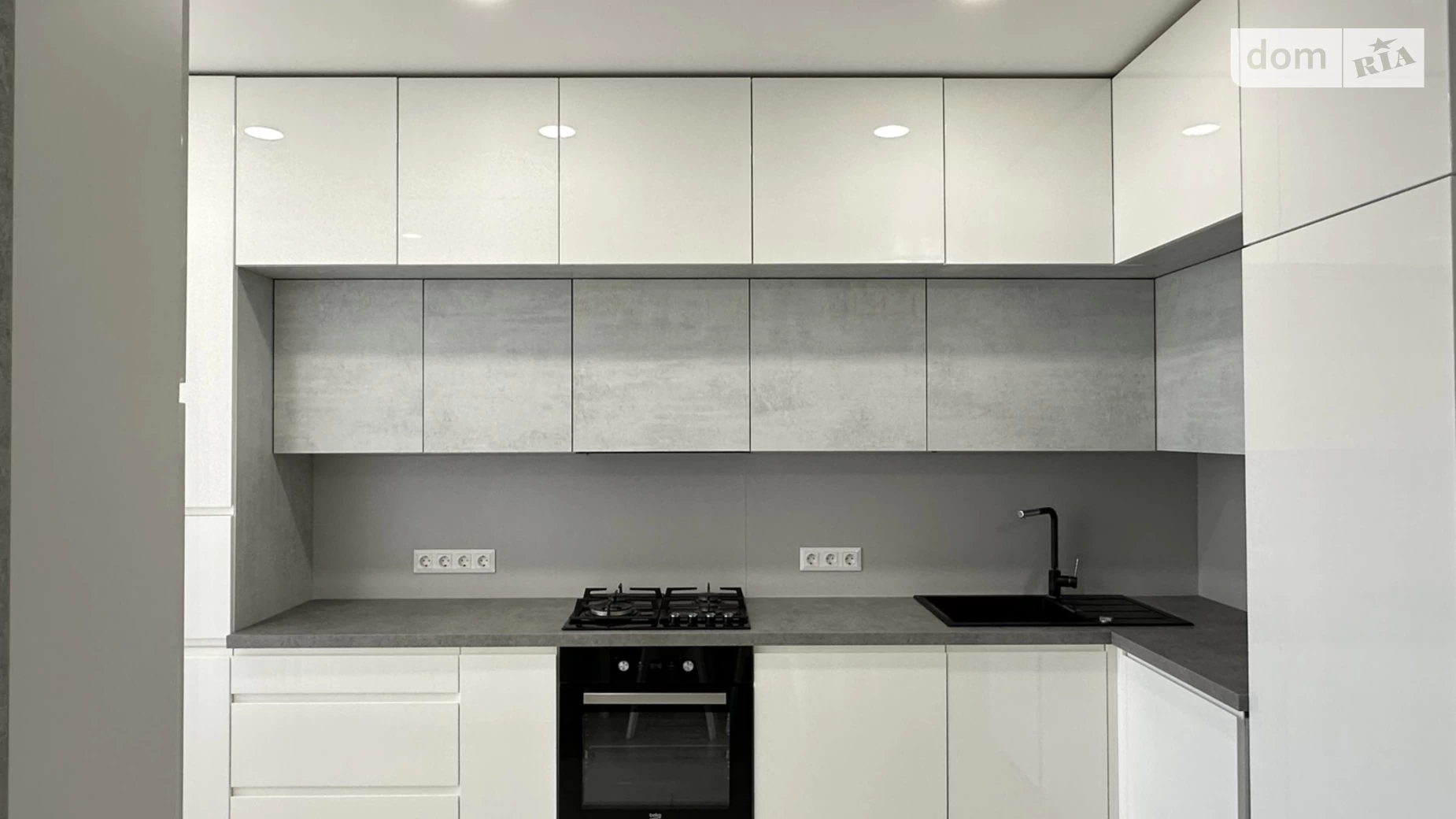 Продается 3-комнатная квартира 73.5 кв. м в Ирпене, ул. Украинская, 83Б корпус 7 - фото 3