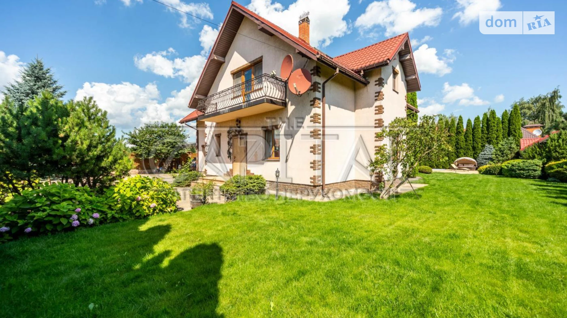 Продается дом на 2 этажа 205 кв. м с бассейном, цена: 250000 $ - фото 2