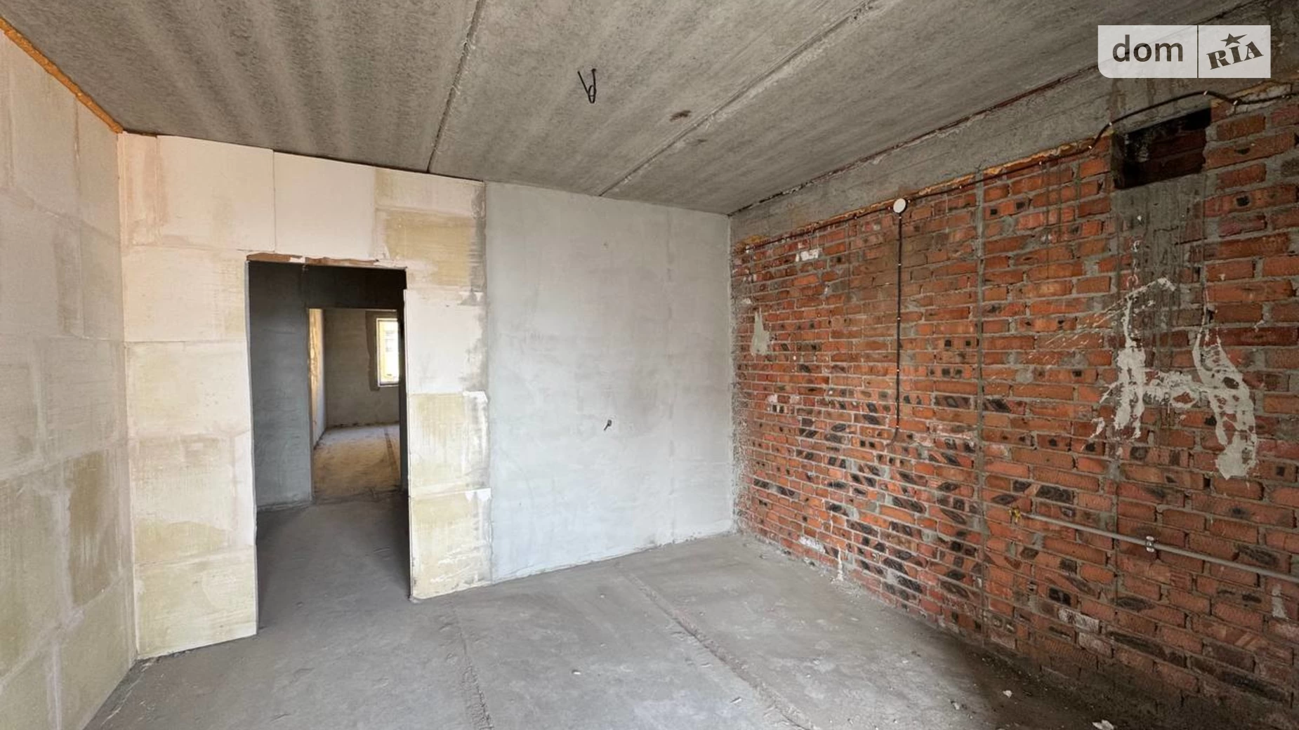 Продается 2-комнатная квартира 78.3 кв. м в Хмельницком, ул. Кармелюка - фото 2