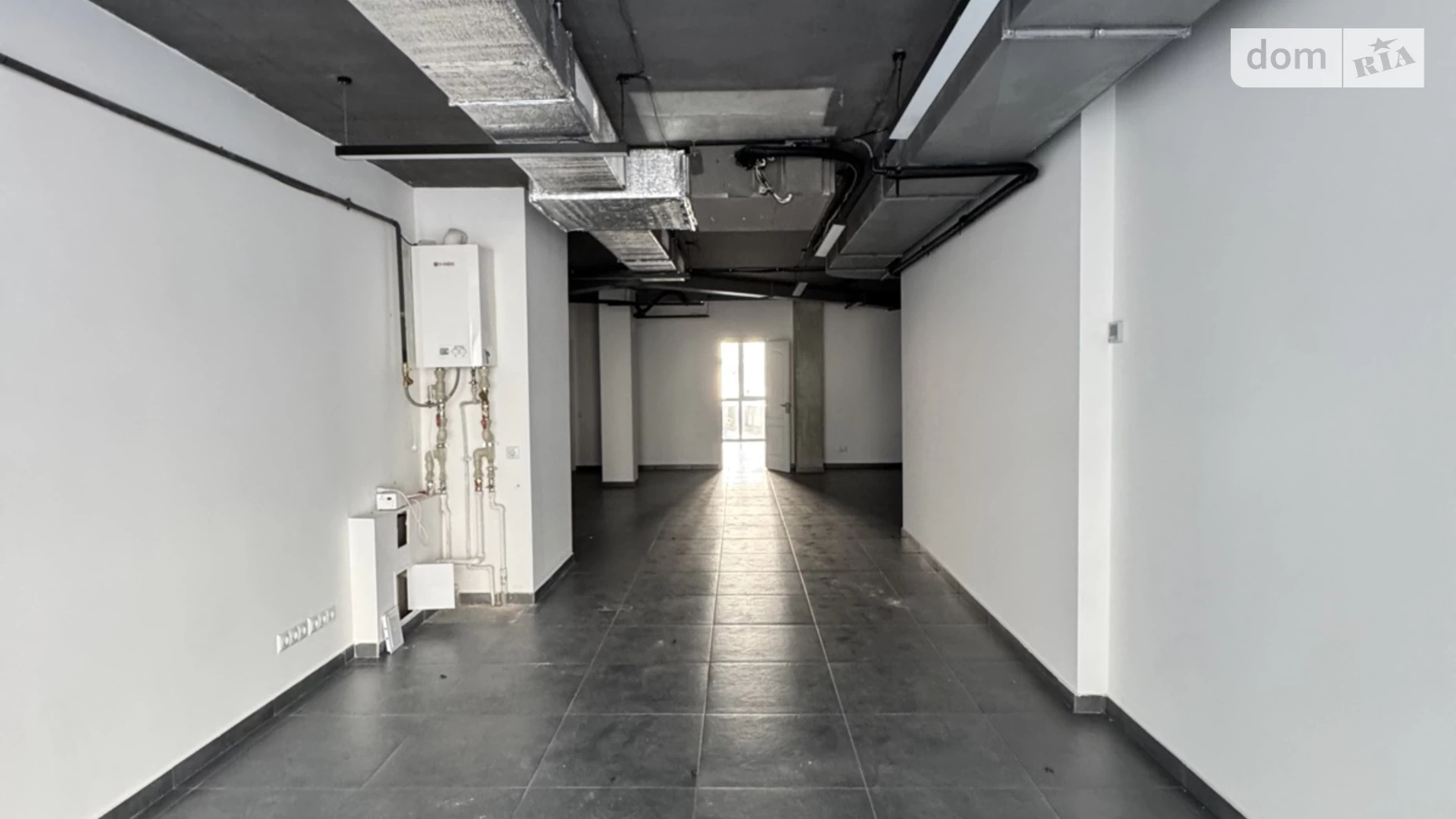 Продается помещения свободного назначения 148 кв. м в 9-этажном здании, цена: 214600 $ - фото 2