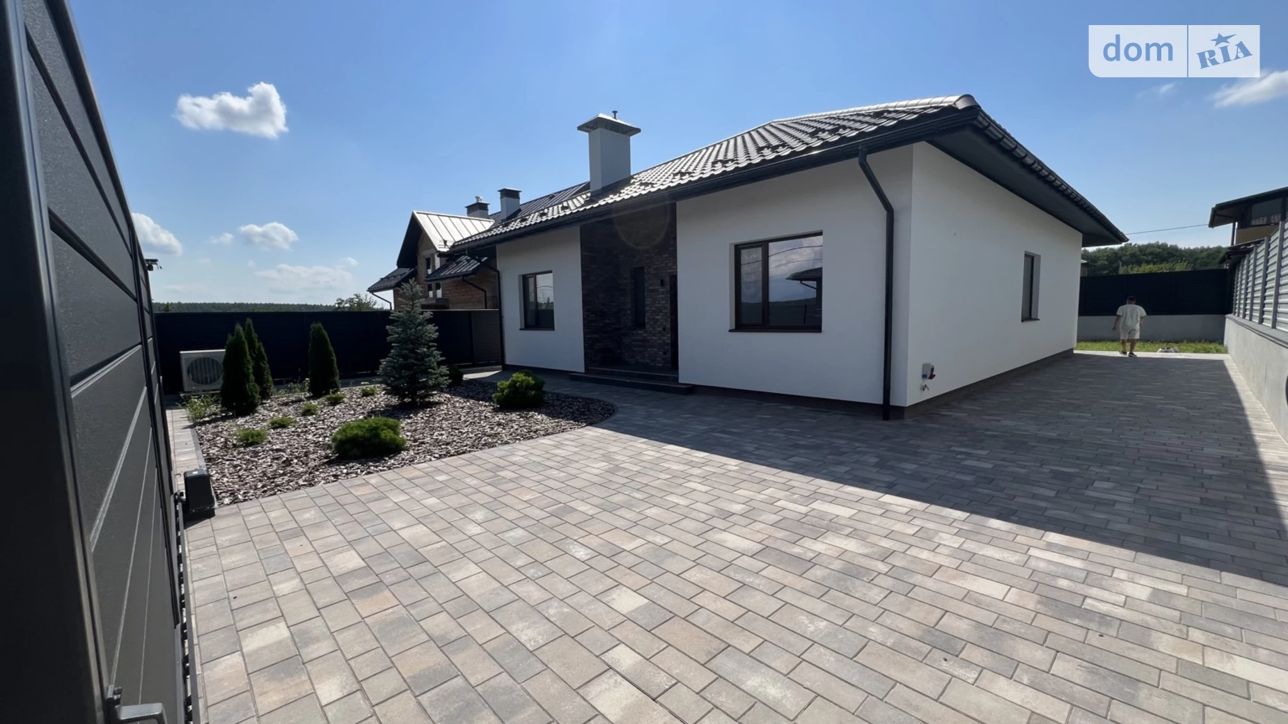 Продается одноэтажный дом 128 кв. м с гаражом, цена: 207000 $ - фото 2