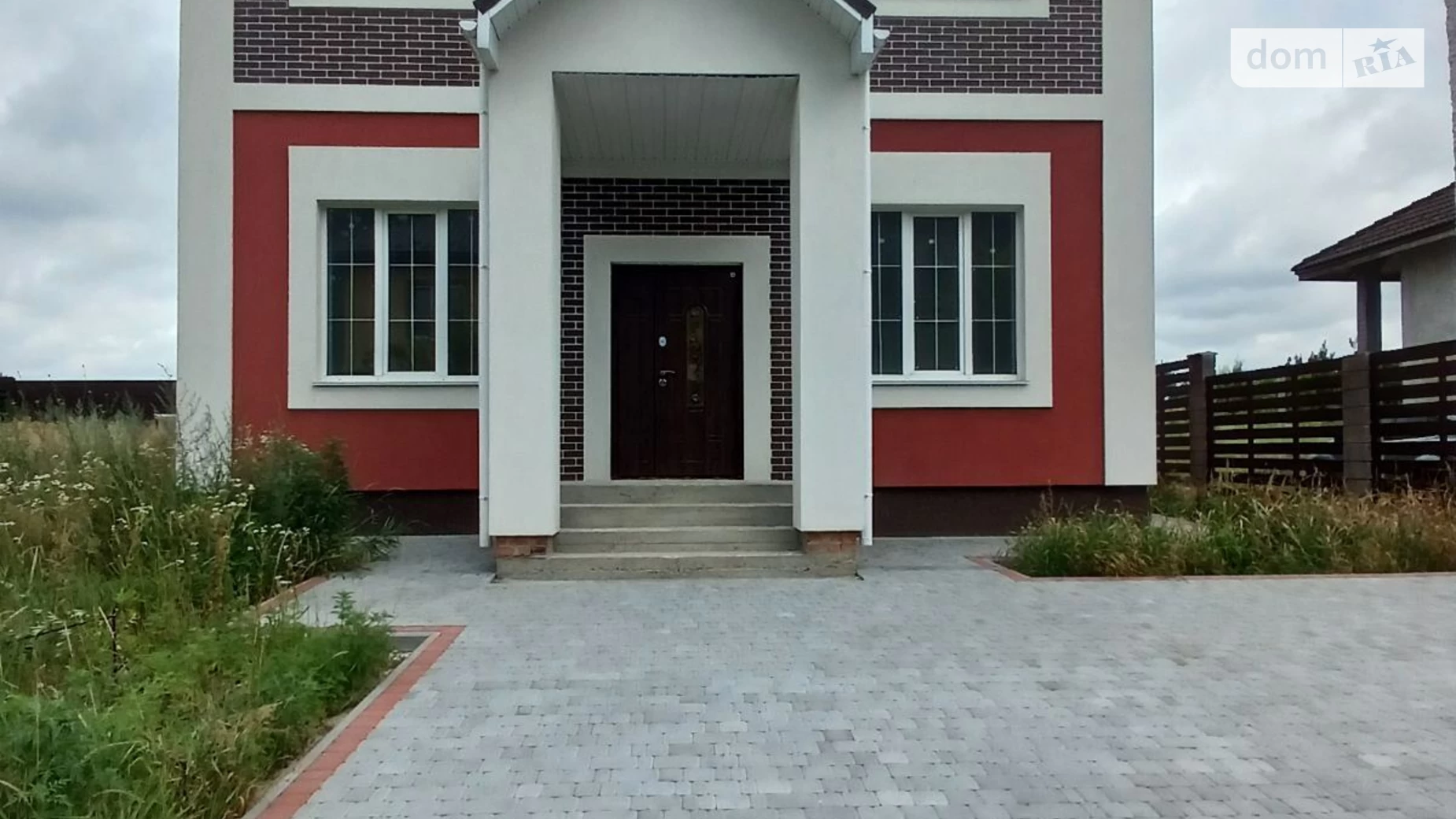Продается дом на 2 этажа 150 кв. м с мансардой, цена: 134700 $ - фото 2