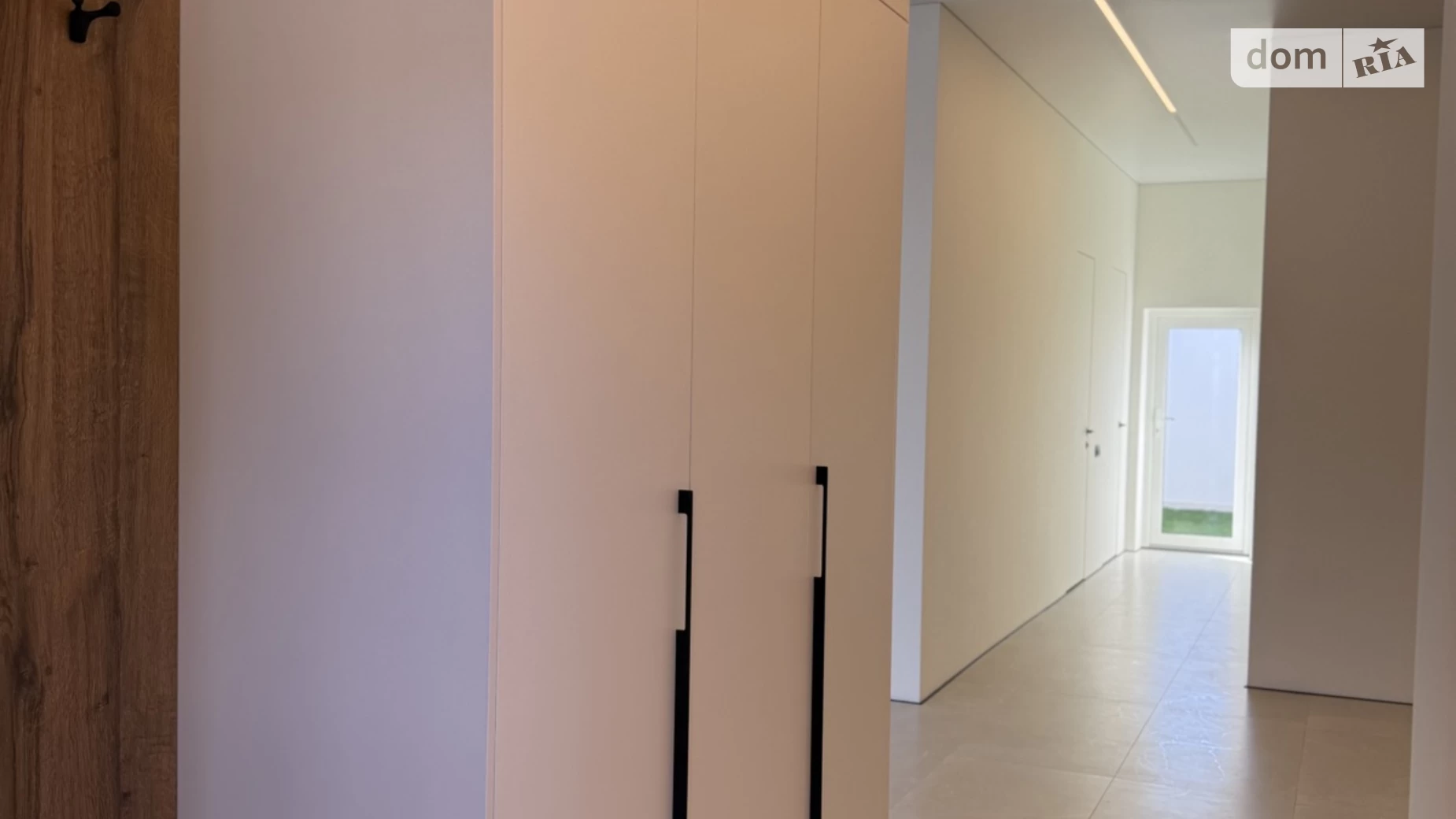 Продается одноэтажный дом 210 кв. м с верандой, цена: 309000 $ - фото 4