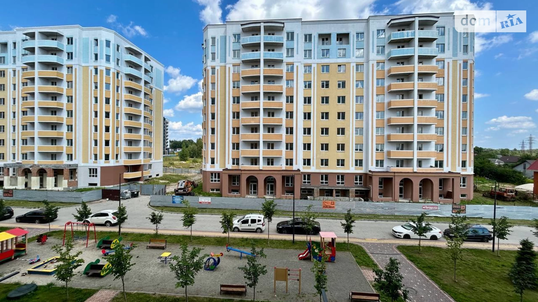 Продается 3-комнатная квартира 73.5 кв. м в Буче, ул. Ивана Кожедуба, 8Б - фото 3