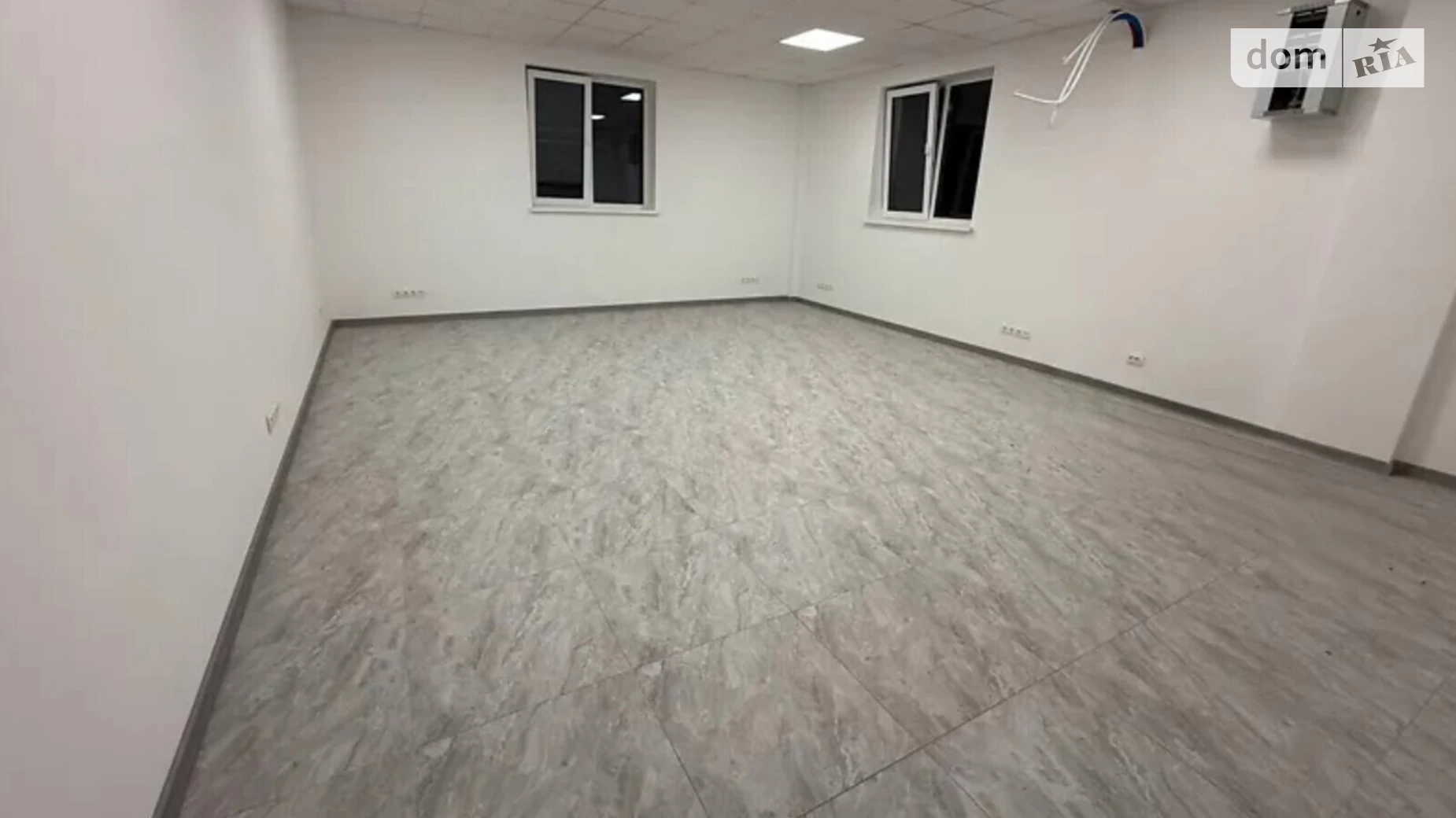Сдается в аренду помещения свободного назначения 1100 кв. м в 1-этажном здании, цена: 220000 грн - фото 4