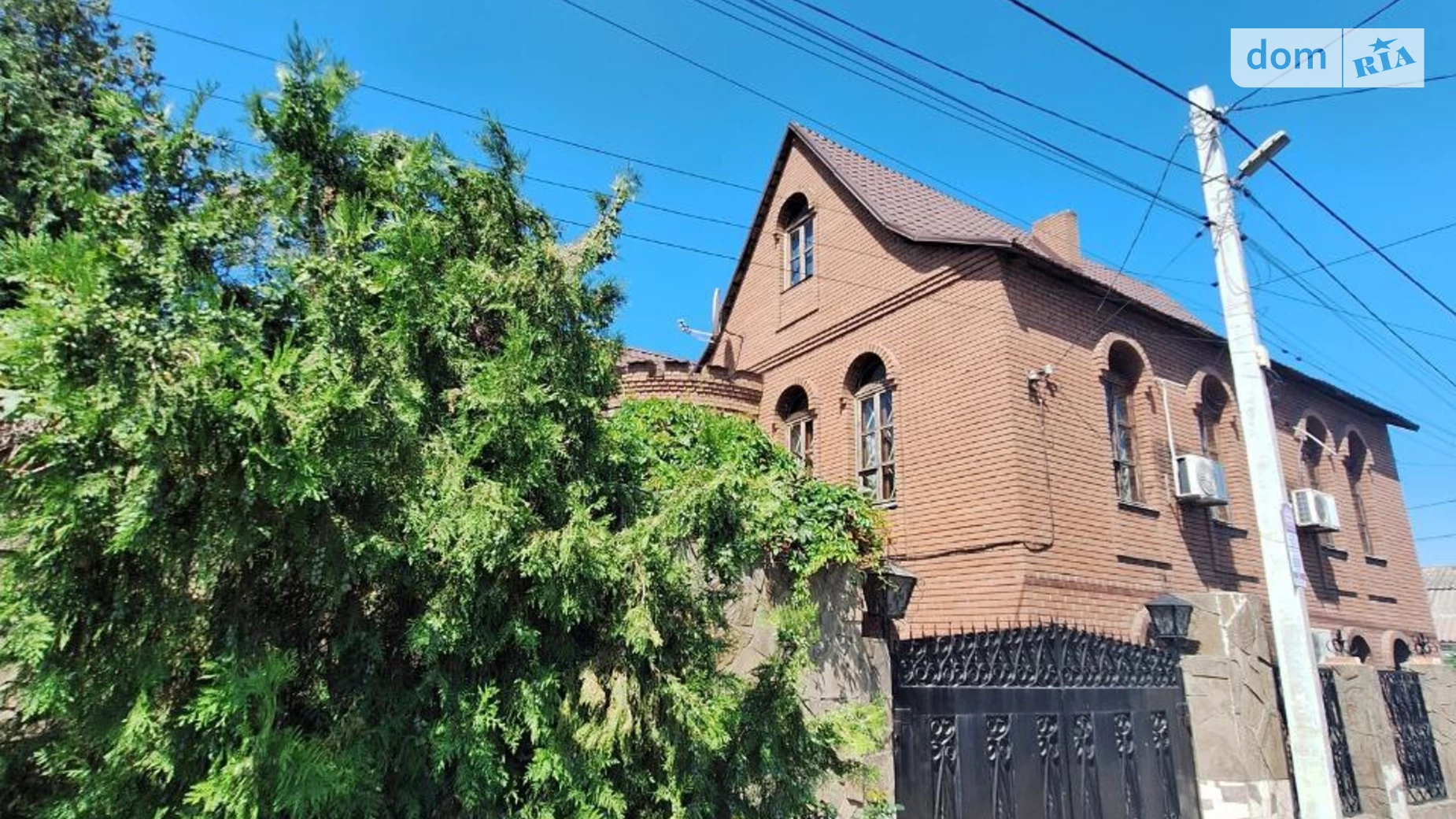 Продается дом на 2 этажа 279.8 кв. м с гаражом, цена: 180000 $ - фото 3