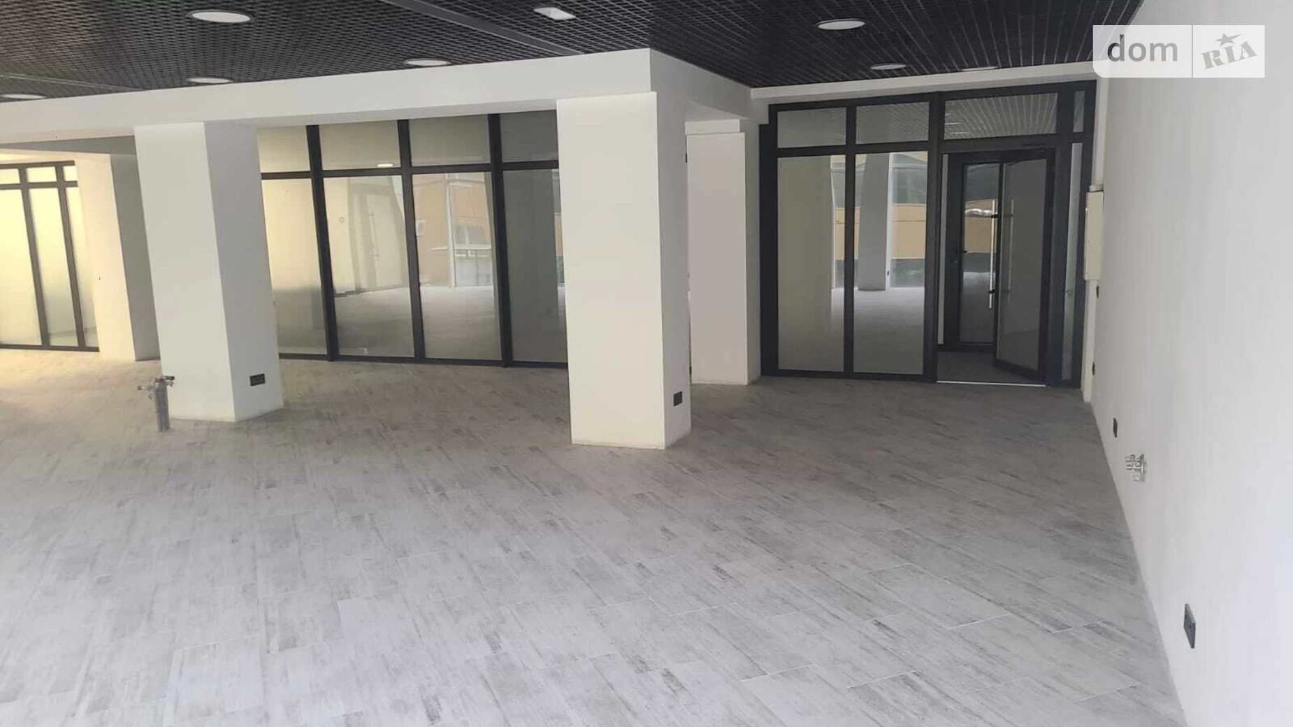 Сдается в аренду помещения свободного назначения 170 кв. м в 12-этажном здании, цена: 2040 $ - фото 3