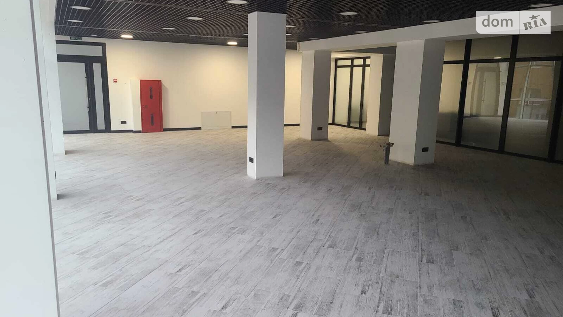 Сдается в аренду помещения свободного назначения 170 кв. м в 12-этажном здании, цена: 2040 $ - фото 2