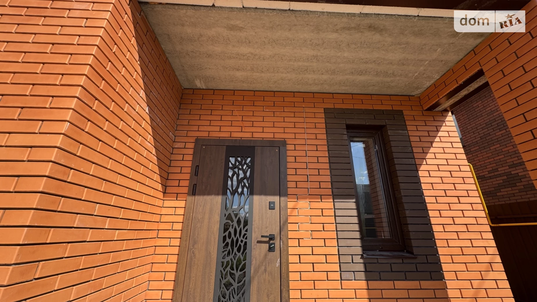 Продается дом на 2 этажа 125.5 кв. м с садом, цена: 92000 $ - фото 2
