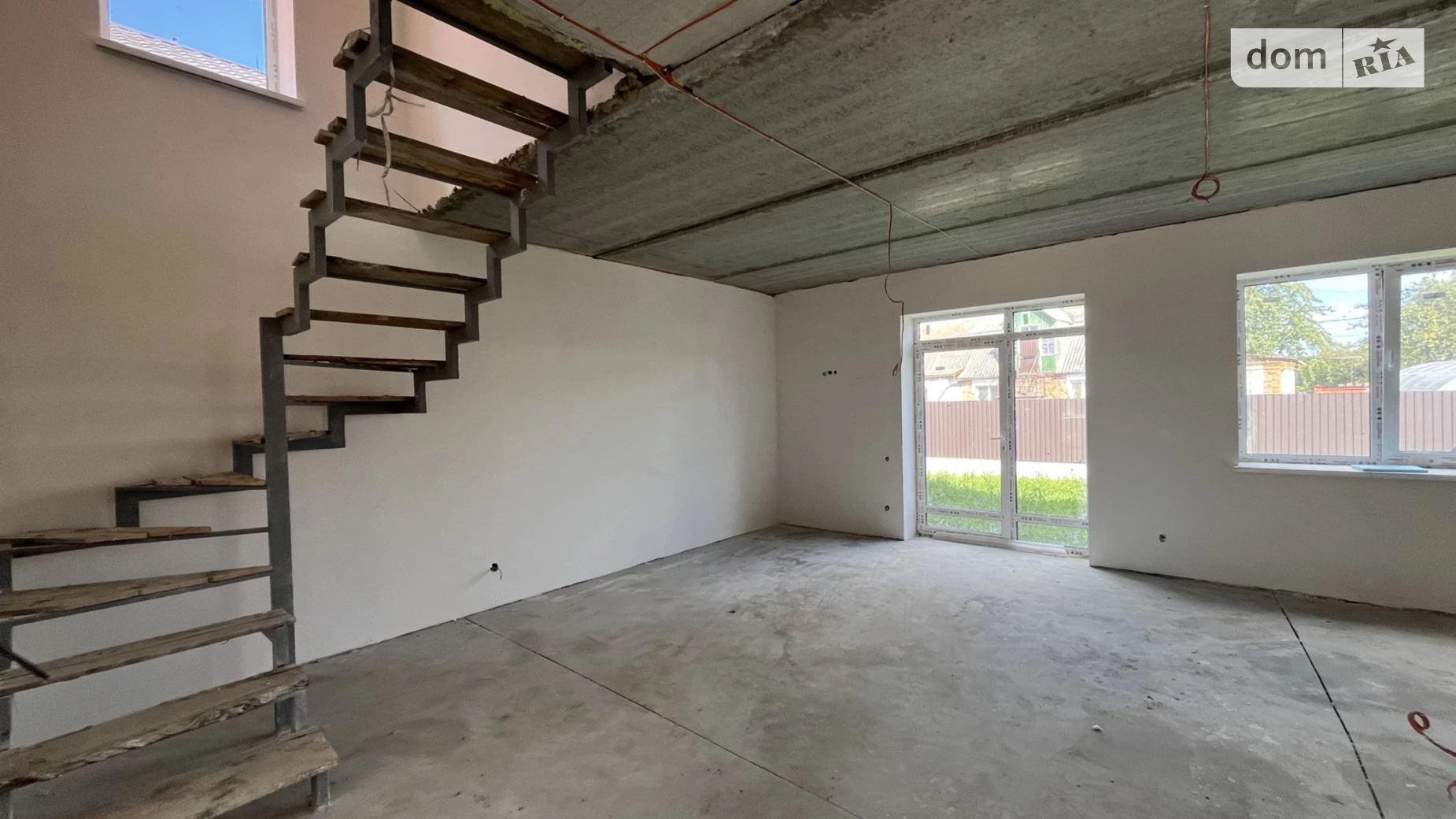 Продается дом на 2 этажа 127 кв. м с беседкой, цена: 93000 $ - фото 4