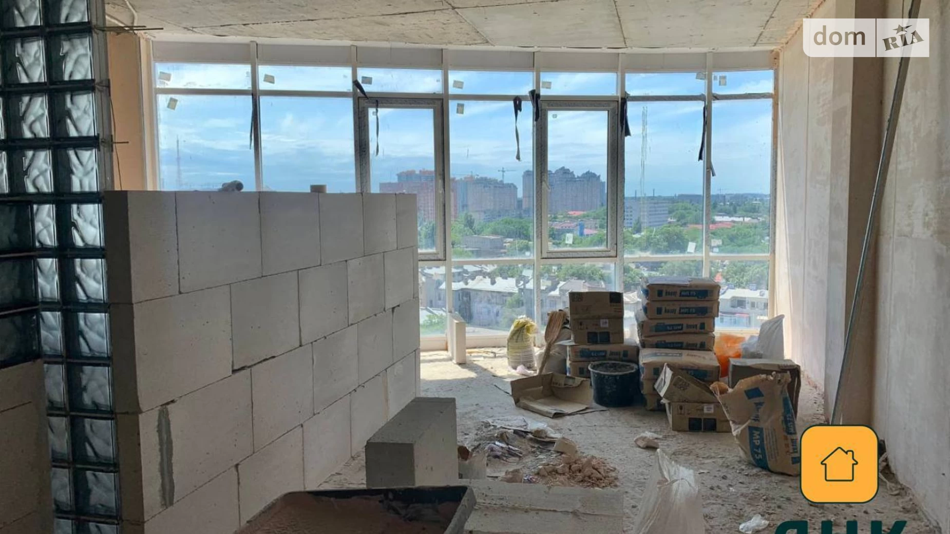 Продається 1-кімнатна квартира 67.6 кв. м у Одесі, пров. Удільний, 6 - фото 2