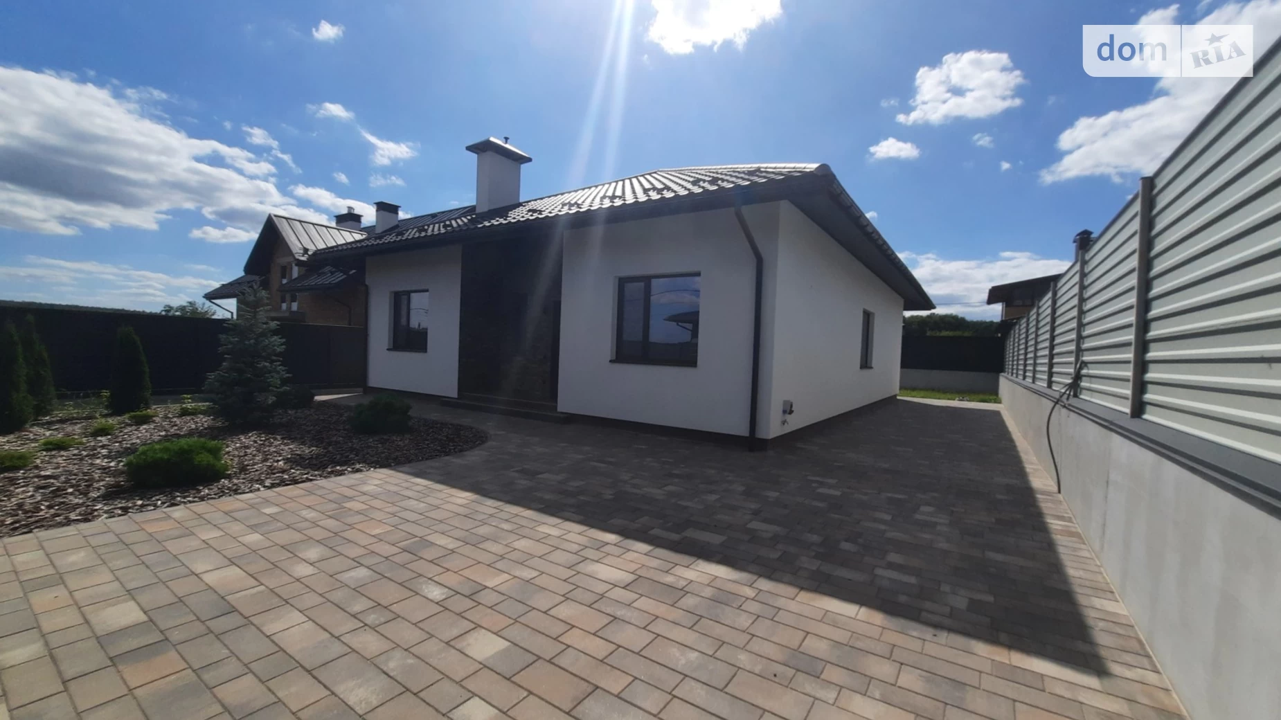 Продается одноэтажный дом 110 кв. м с мансардой, цена: 220000 $ - фото 2