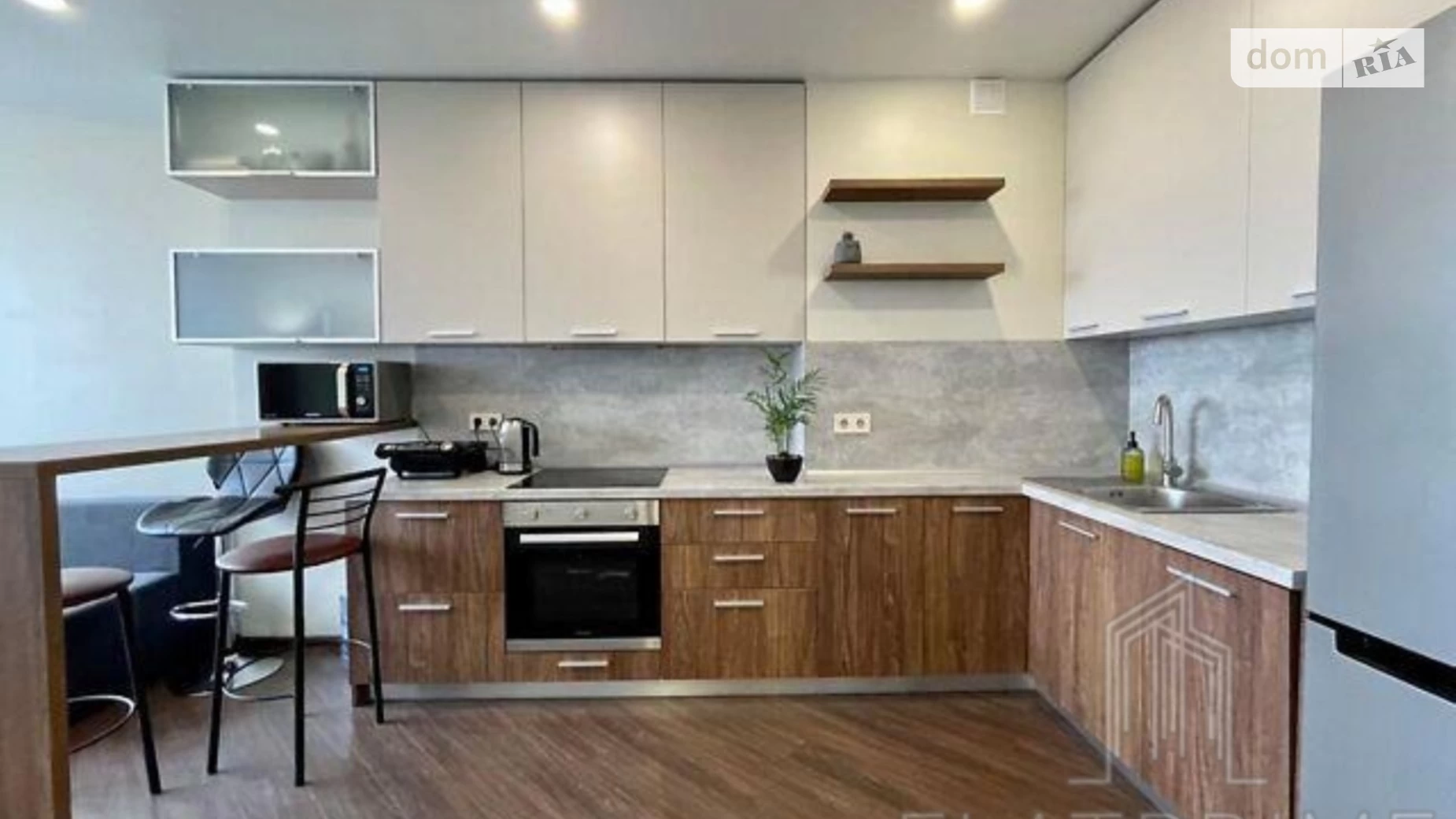 Продается 1-комнатная квартира 44 кв. м в Киеве, ул. Юрия Кондратюка, 3 - фото 3