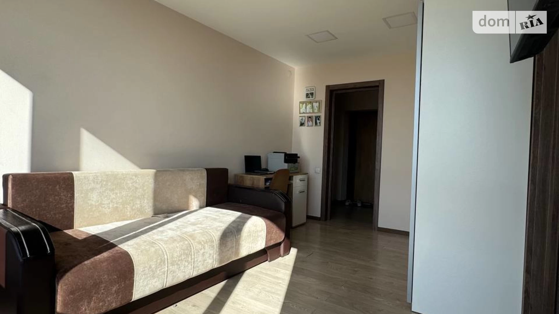 Продается 2-комнатная квартира 38.4 кв. м в Звягеле, ул. Шевченко, 71 - фото 2