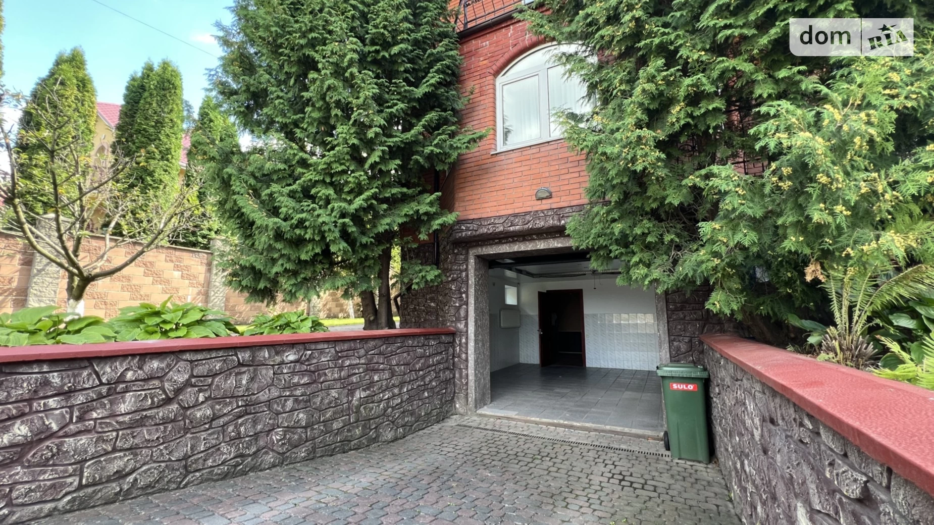 Продается дом на 3 этажа 264 кв. м с беседкой, цена: 235000 $ - фото 2