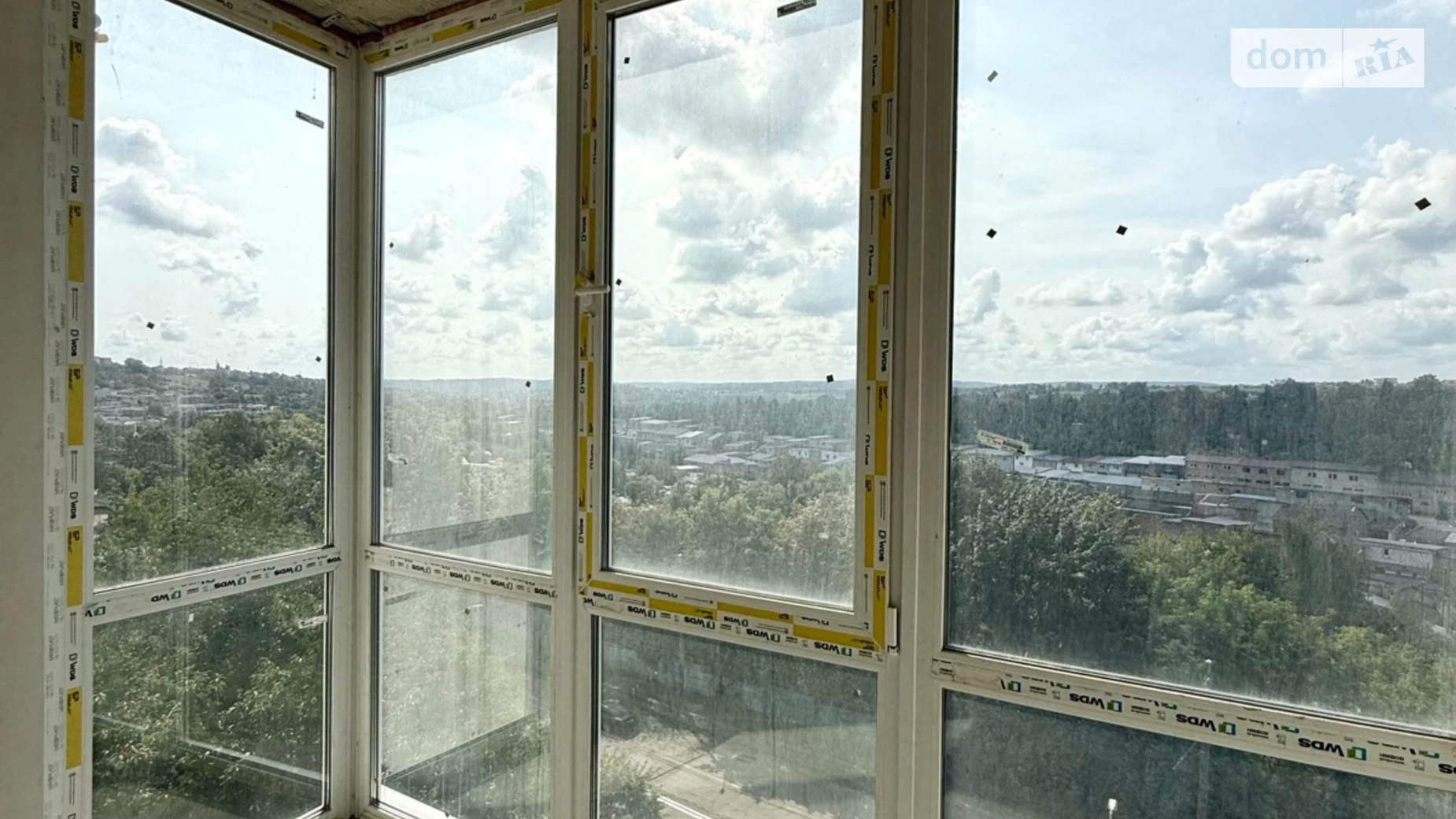 Продается 2-комнатная квартира 89 кв. м в Черновцах, ул. Южно-Окружная, 5Л - фото 2