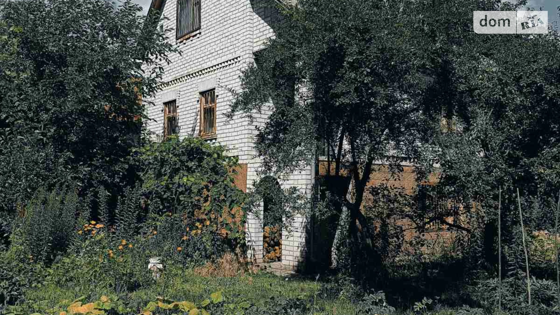 Продается дом на 3 этажа 95 кв. м с бассейном, цена: 56000 $ - фото 2