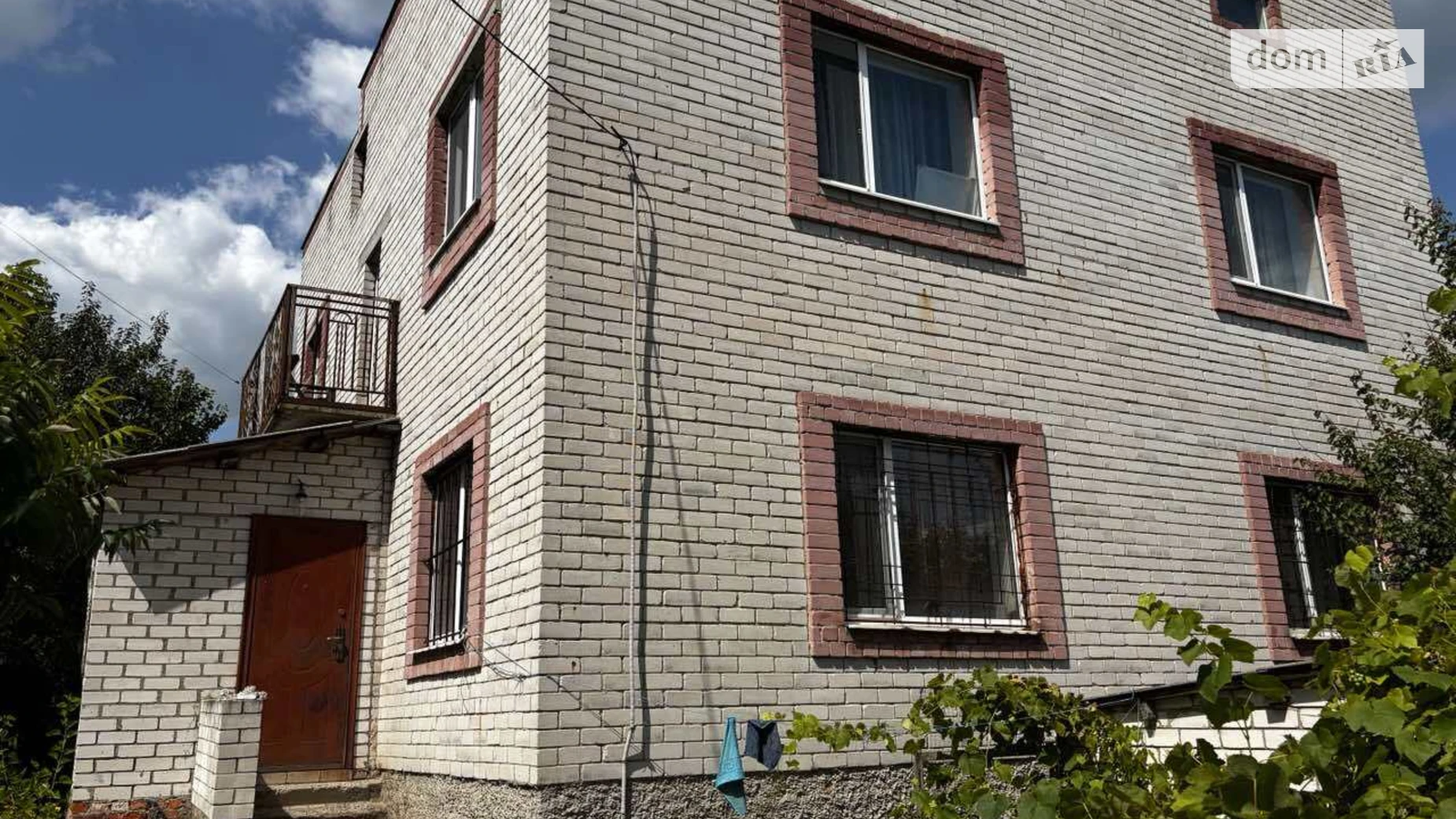 Продается дом на 2 этажа 266.9 кв. м с баней/сауной, цена: 67000 $ - фото 2