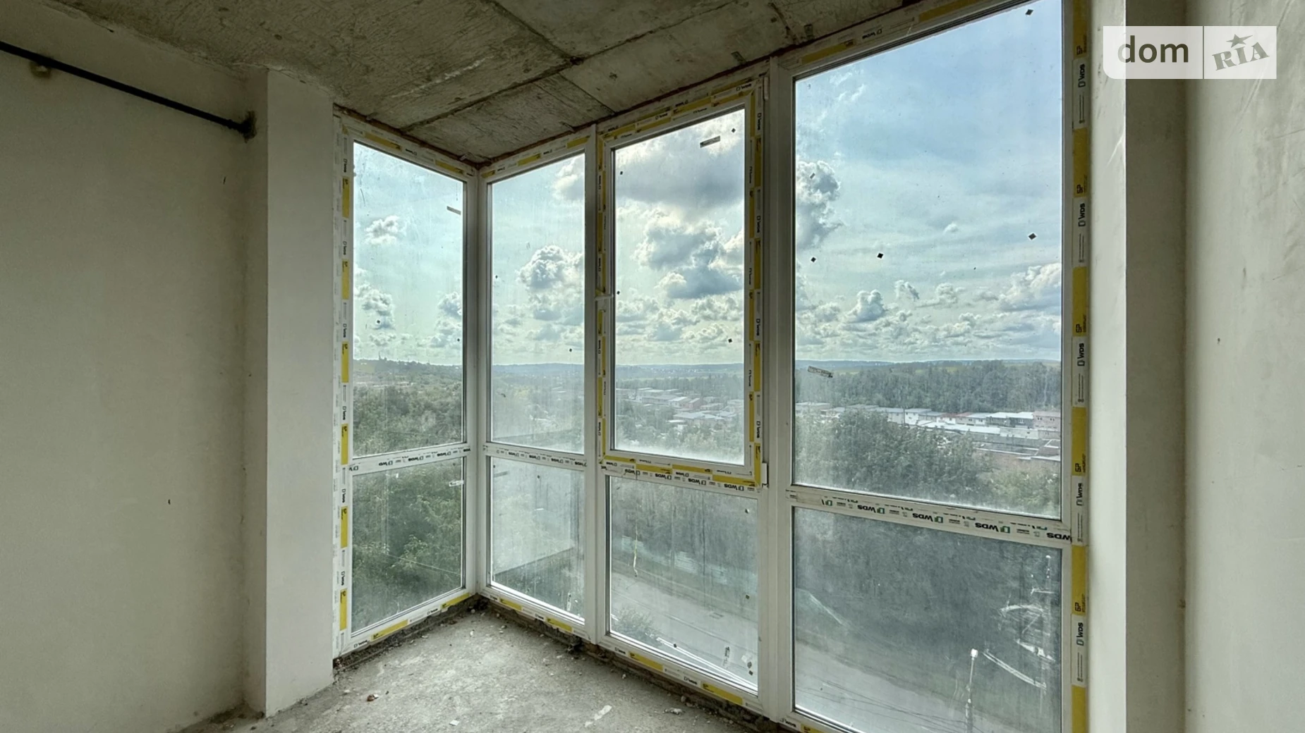 Продается 2-комнатная квартира 89 кв. м в Черновцах, ул. Южно-Окружная - фото 4