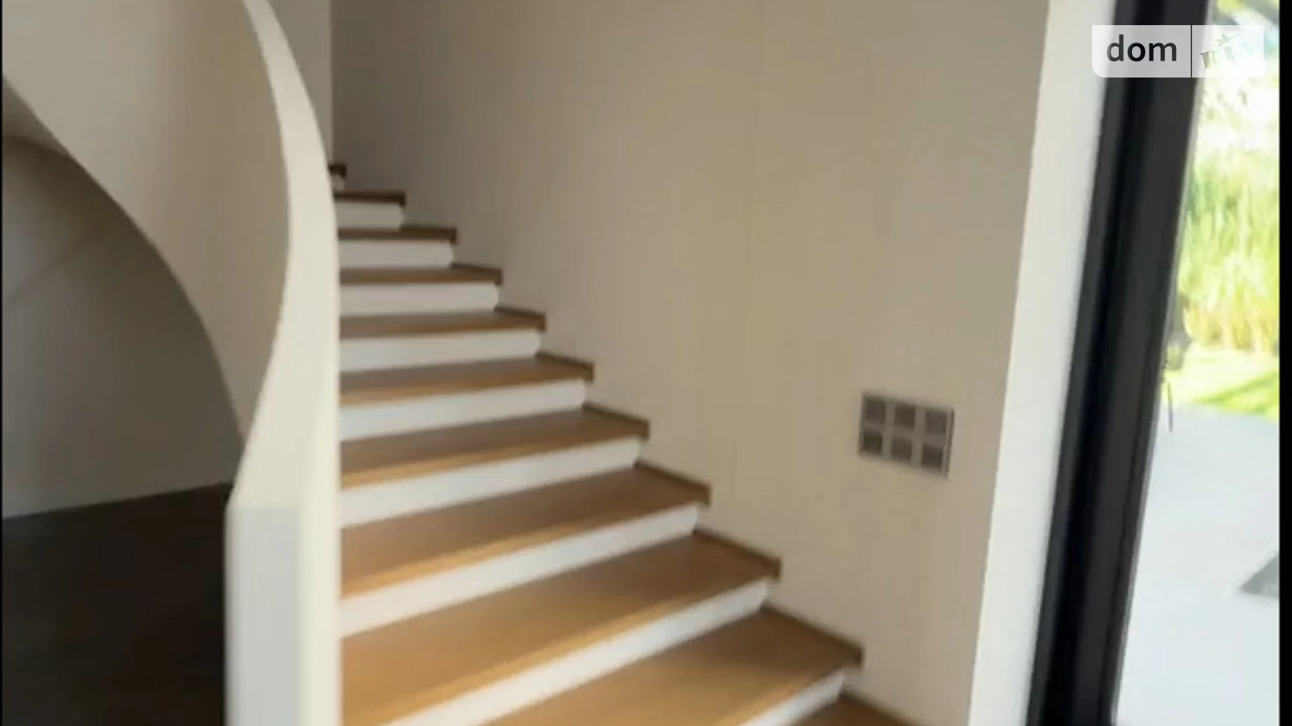 Продается дом на 2 этажа 250 кв. м с баней/сауной, цена: 1500000 $ - фото 5