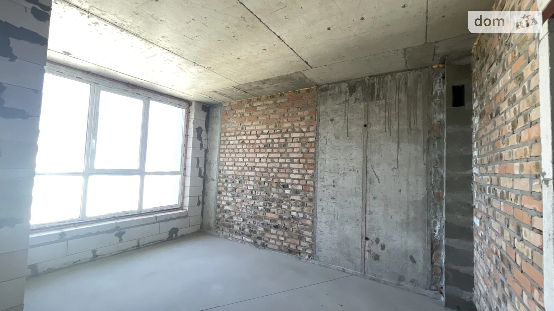 Продается 3-комнатная квартира 70 кв. м в Ирпене, ул. Университетская(Карла Маркса), 3/12 - фото 2