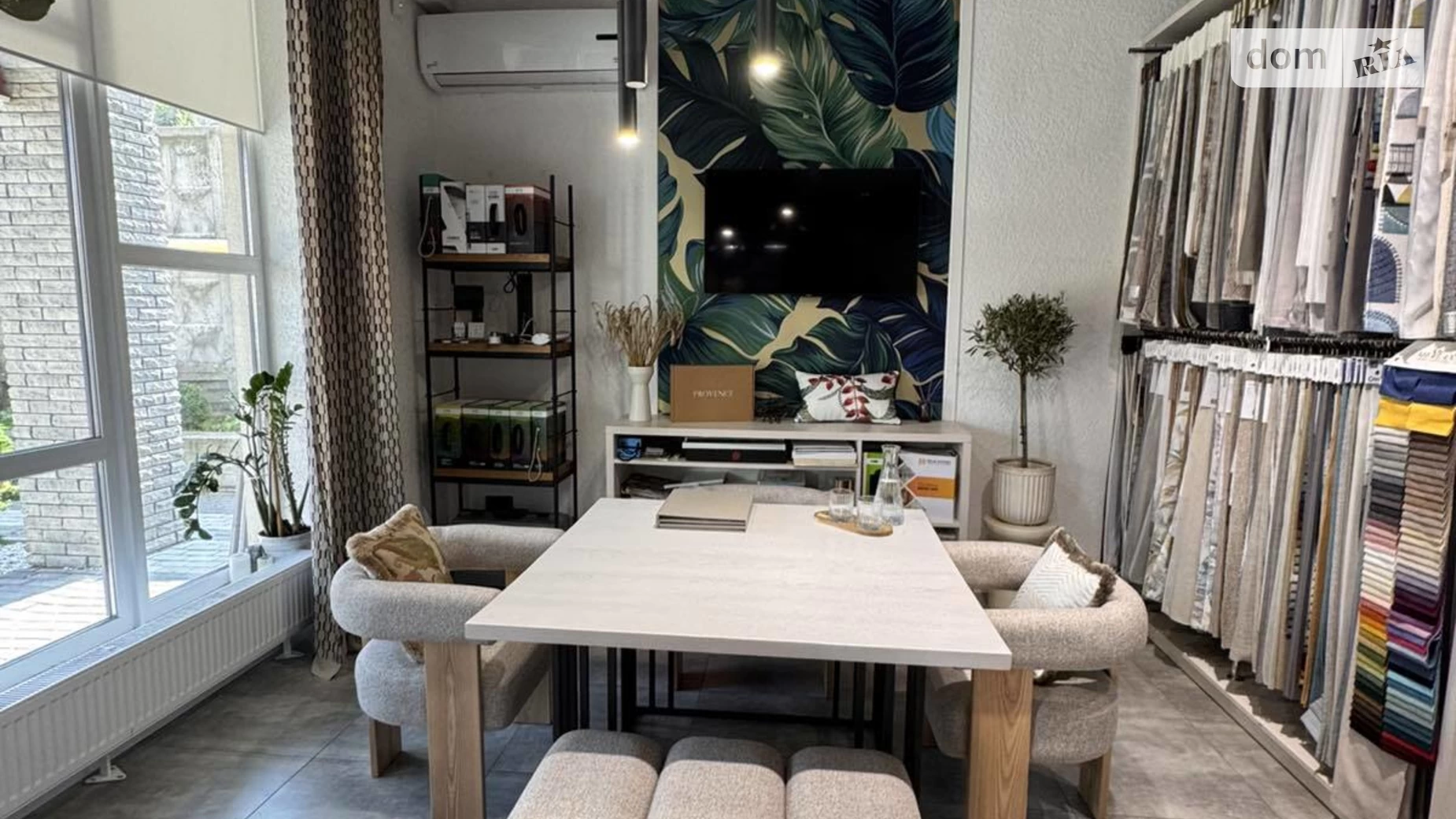 Продается офис 218 кв. м в бизнес-центре, цена: 511400 $ - фото 5