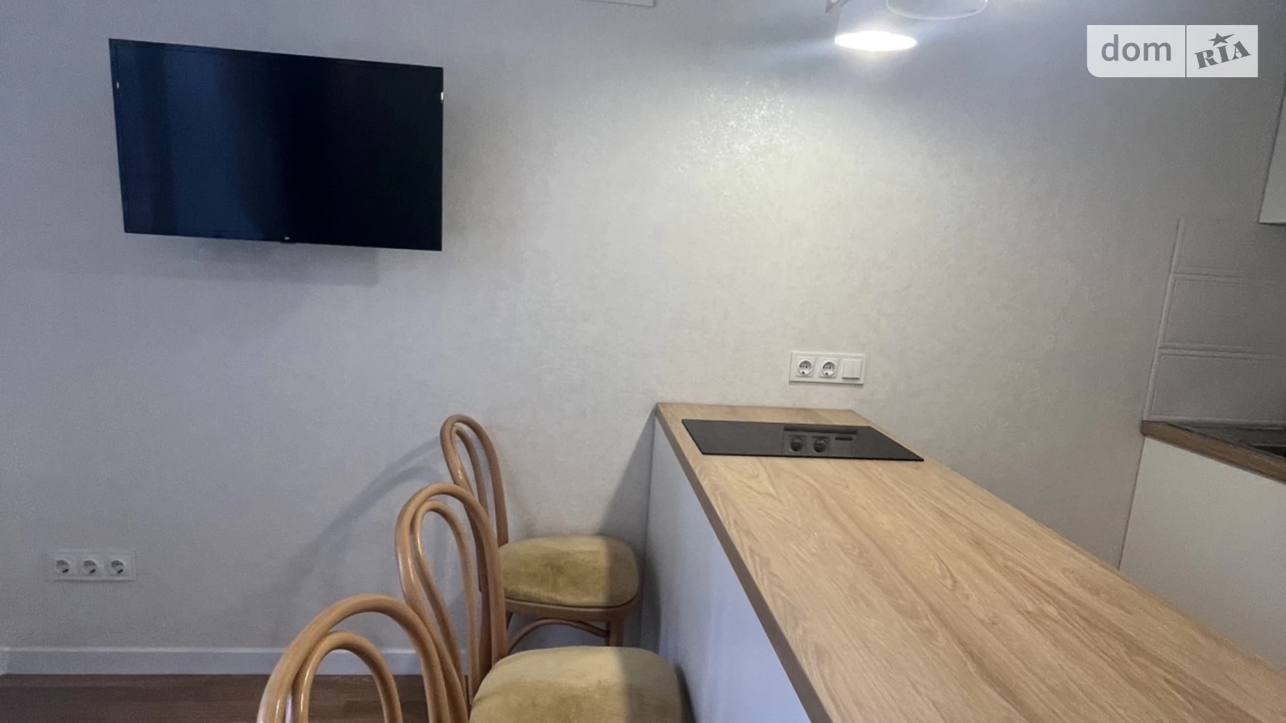 Продается 2-комнатная квартира 41 кв. м в Ирпене, ул. Университетская(Карла Маркса), 2/1 корпус 3 - фото 4