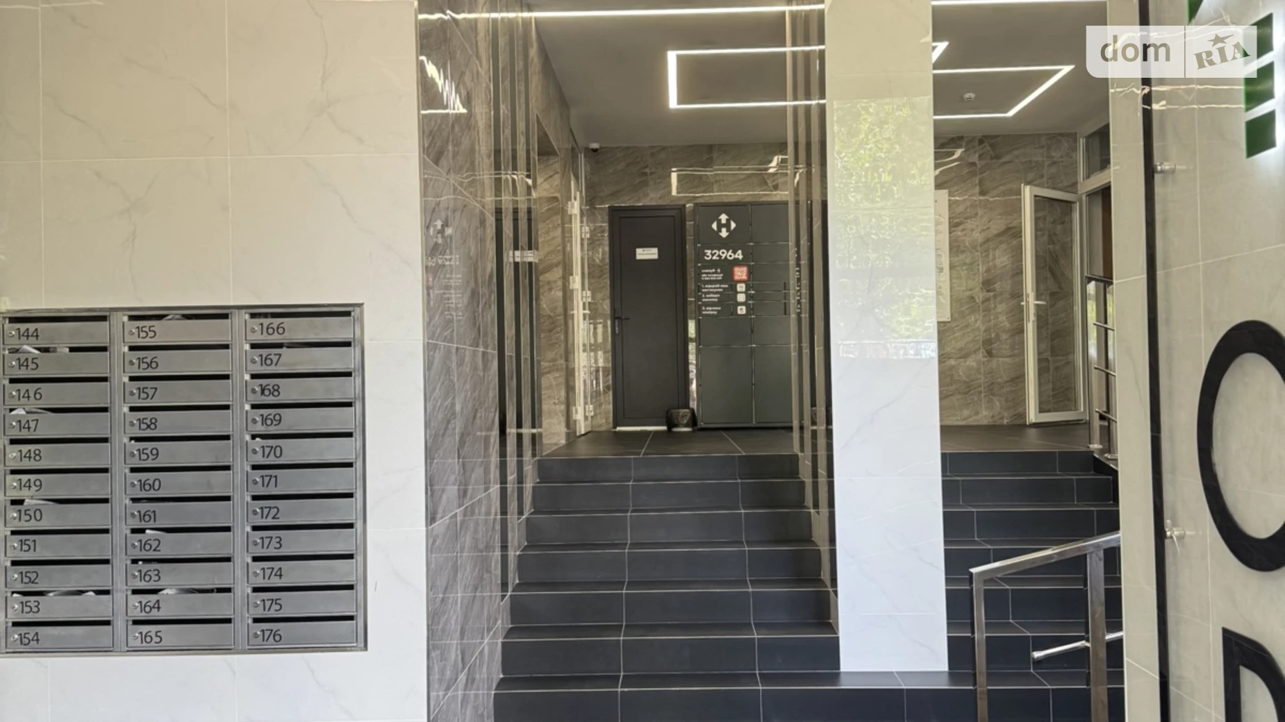 Продается 1-комнатная квартира 46 кв. м в Ирпене, ул. Университетская(Карла Маркса), 3/15 - фото 3