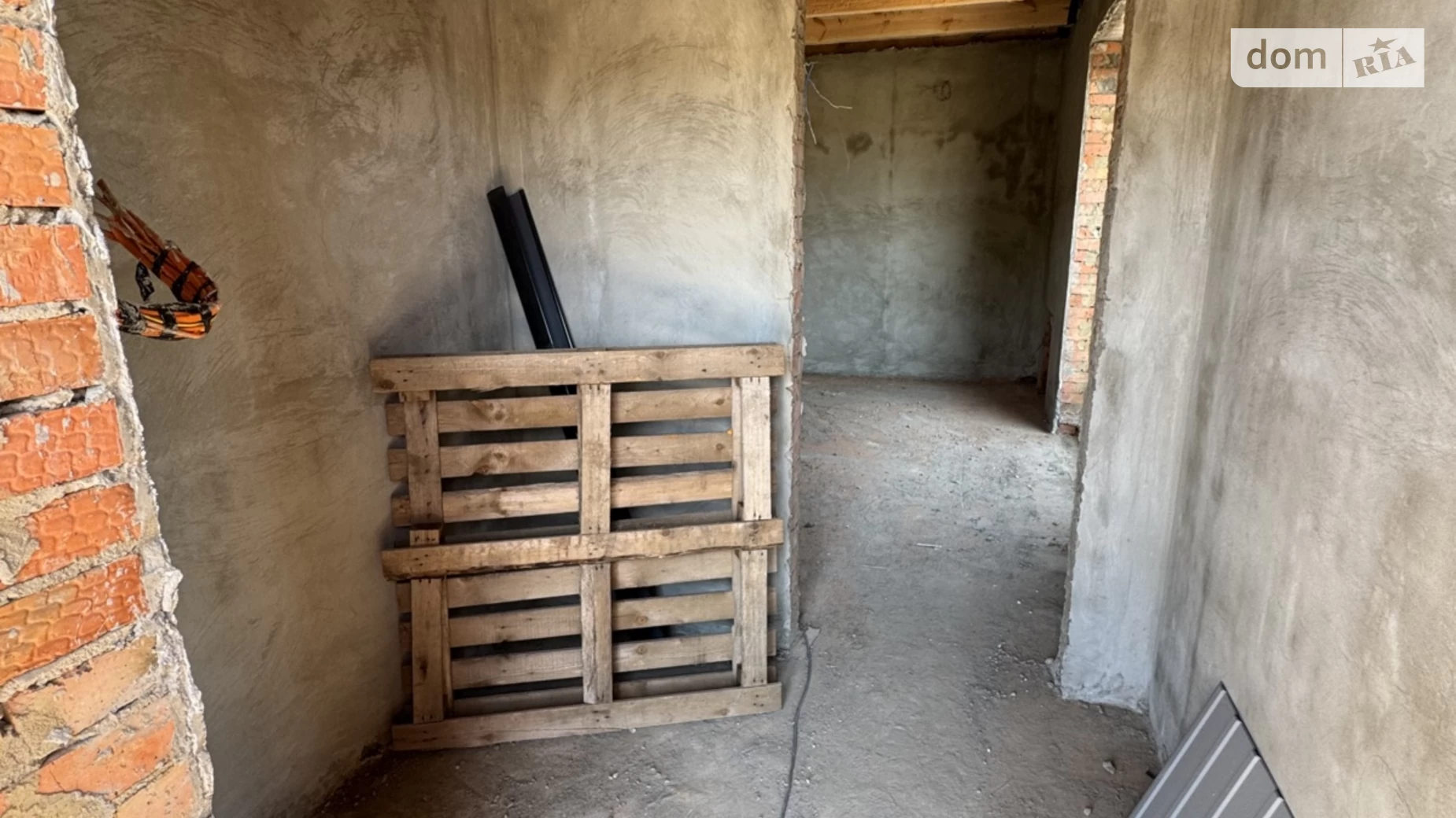 Продается одноэтажный дом 80 кв. м с подвалом, цена: 79000 $ - фото 2