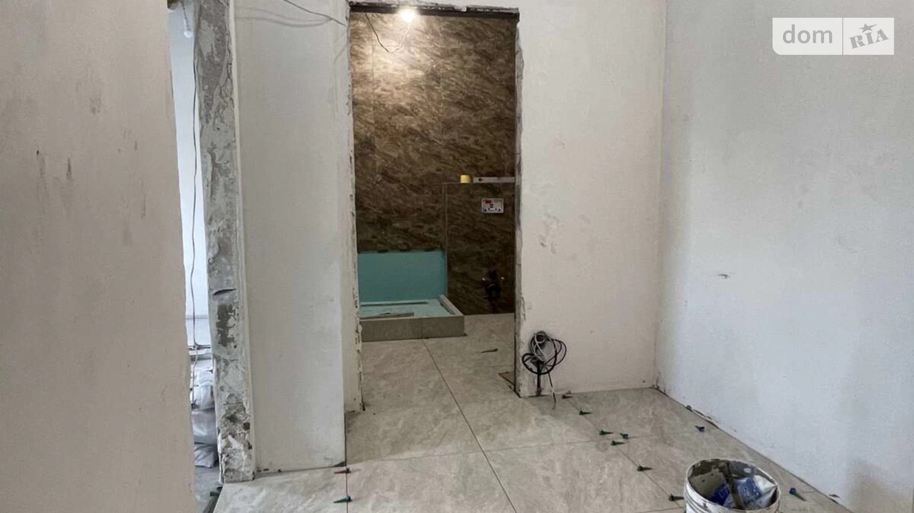 Продается 1-комнатная квартира 29 кв. м в Ворзеле, ул. Ильи Литвина(Окружная) - фото 4