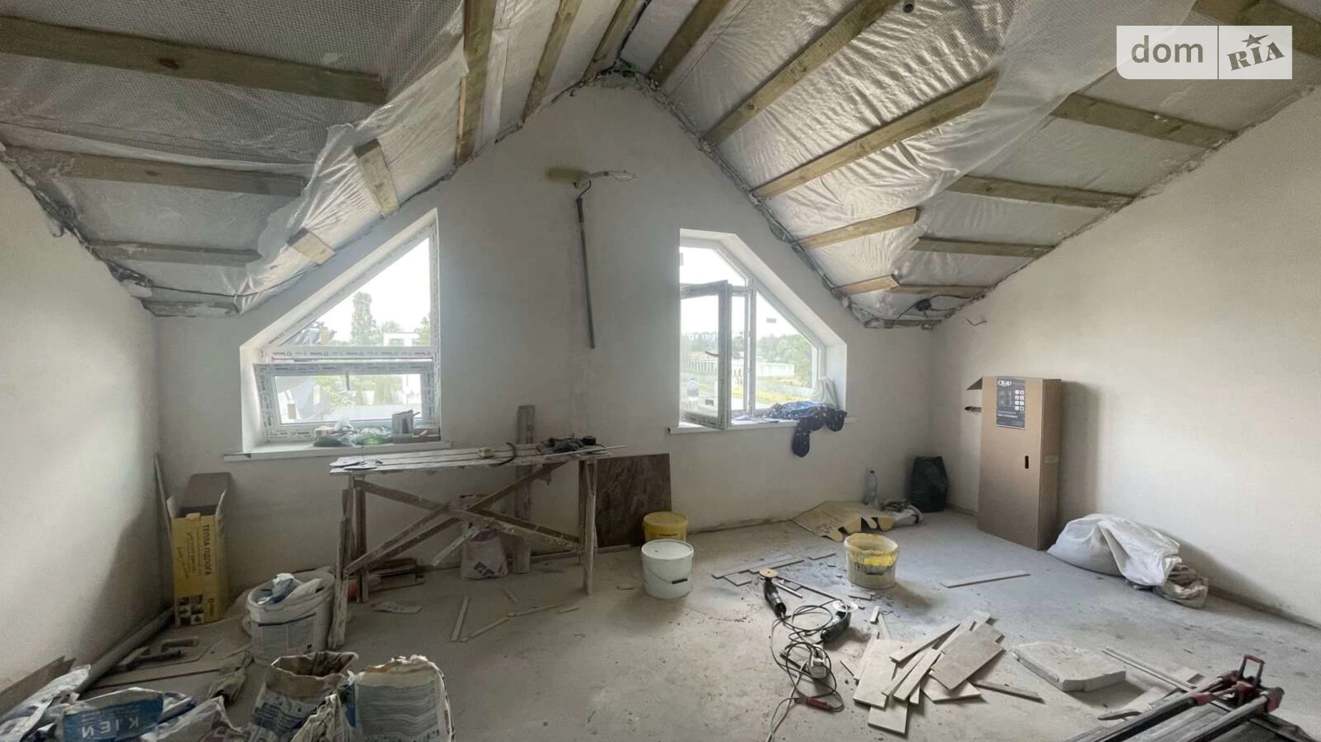 Продается 1-комнатная квартира 29 кв. м в Ворзеле, ул. Ильи Литвина(Окружная) - фото 2