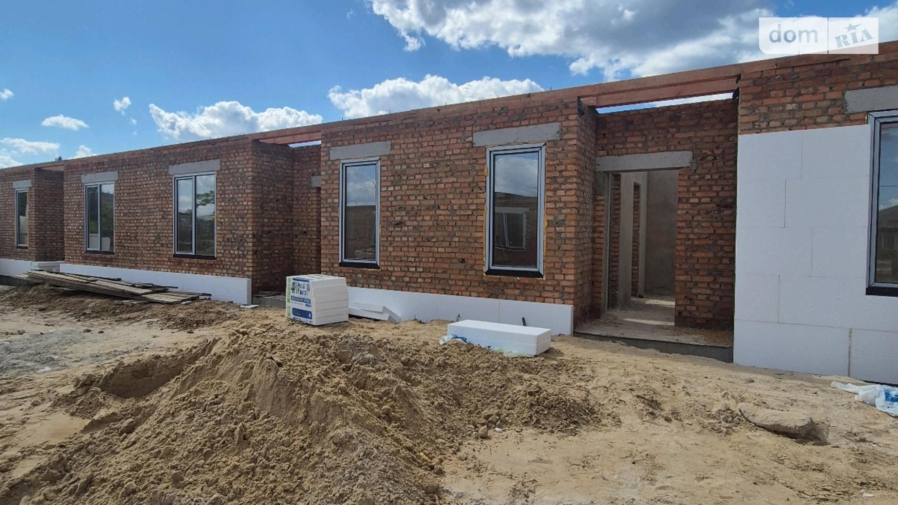 Продается одноэтажный дом 63 кв. м с верандой, цена: 63000 $ - фото 2