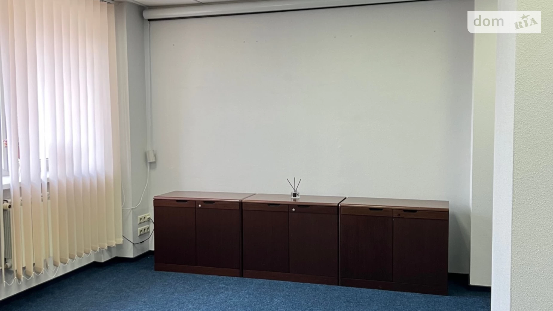 Сдается в аренду офис 33 кв. м в бизнес-центре, цена: 14025 грн - фото 2