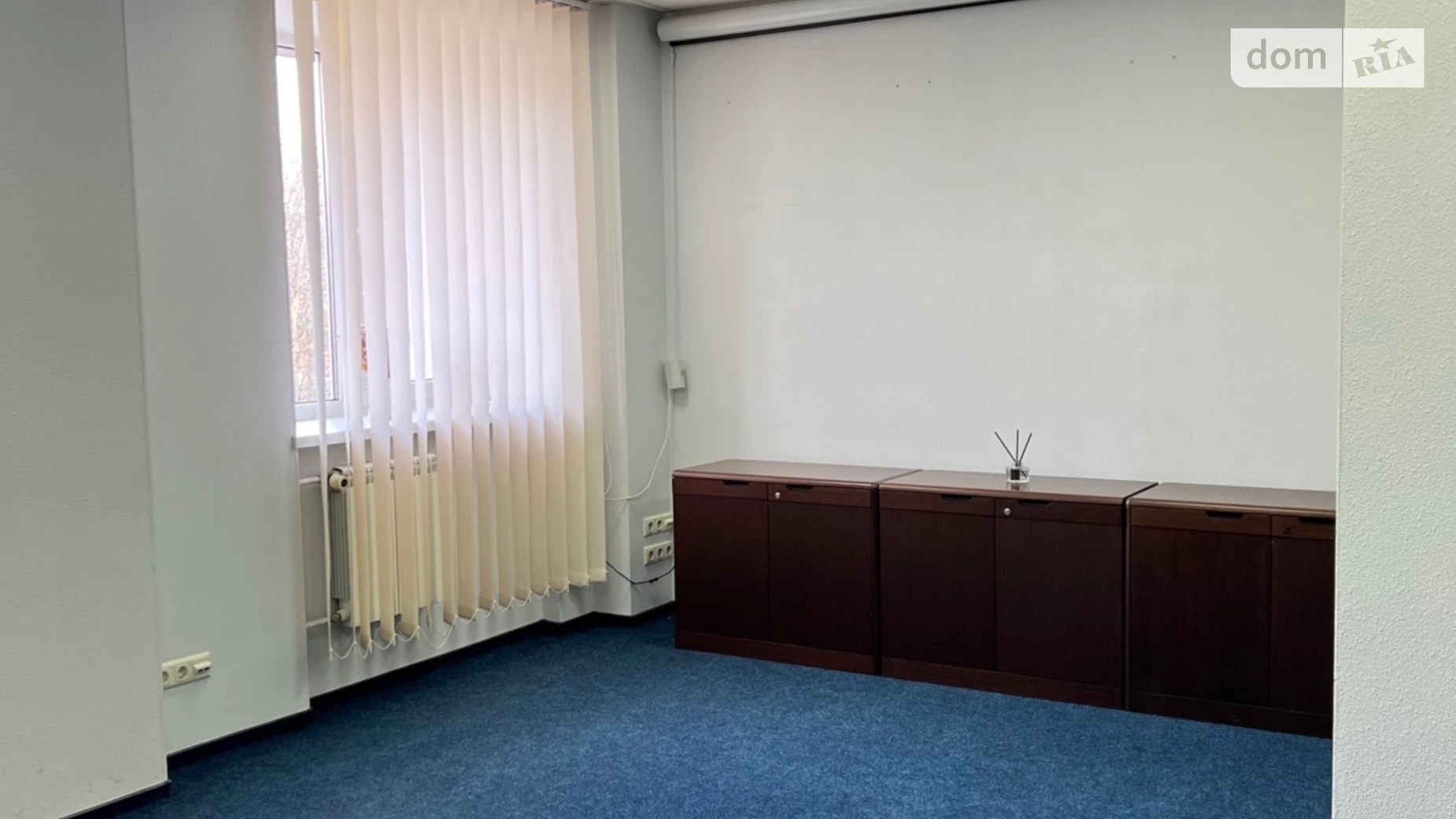 Сдается в аренду офис 33 кв. м в бизнес-центре, цена: 14025 грн - фото 3