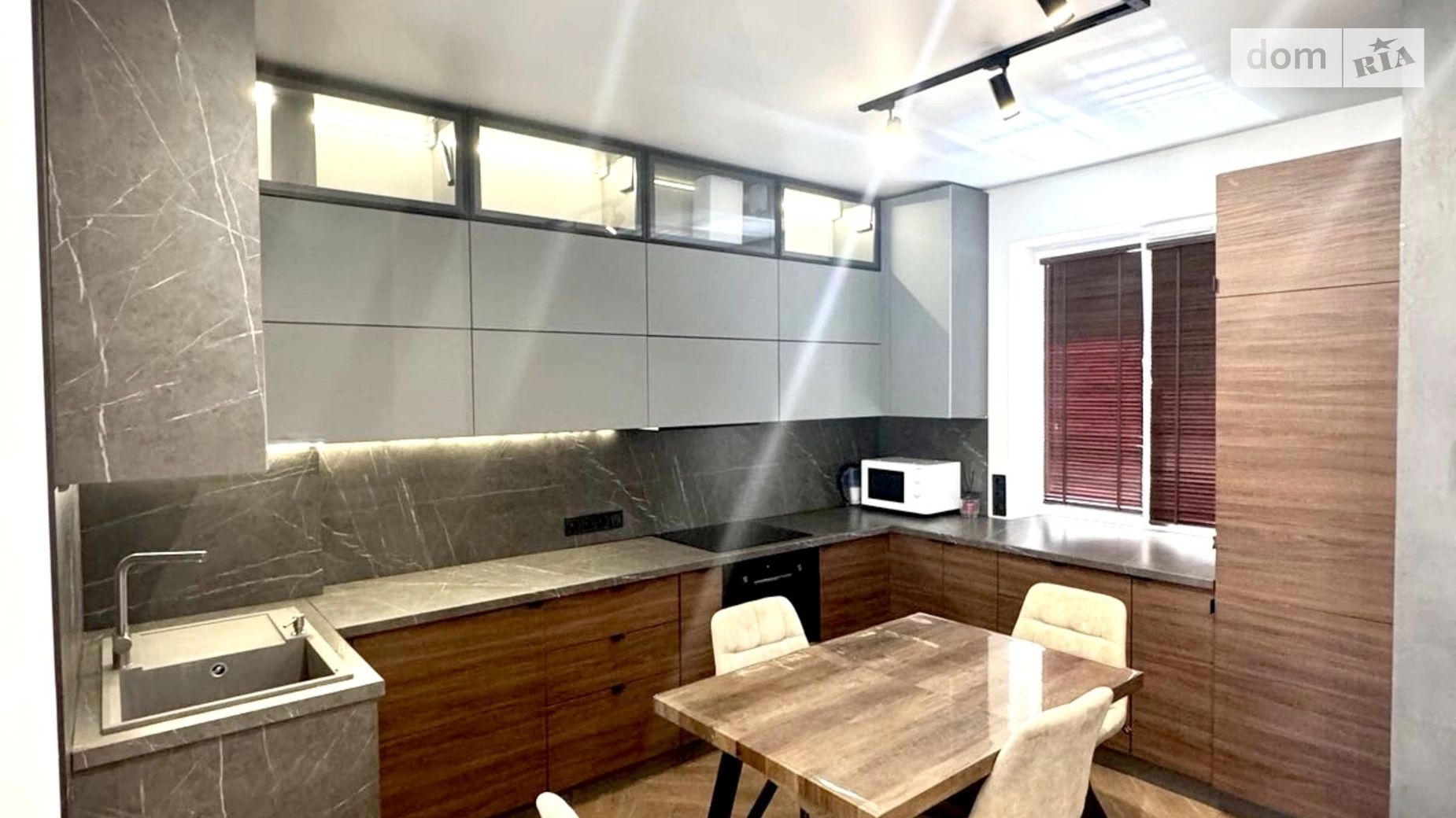 Продается дом на 2 этажа 88.4 кв. м с баней/сауной, цена: 155000 $ - фото 3