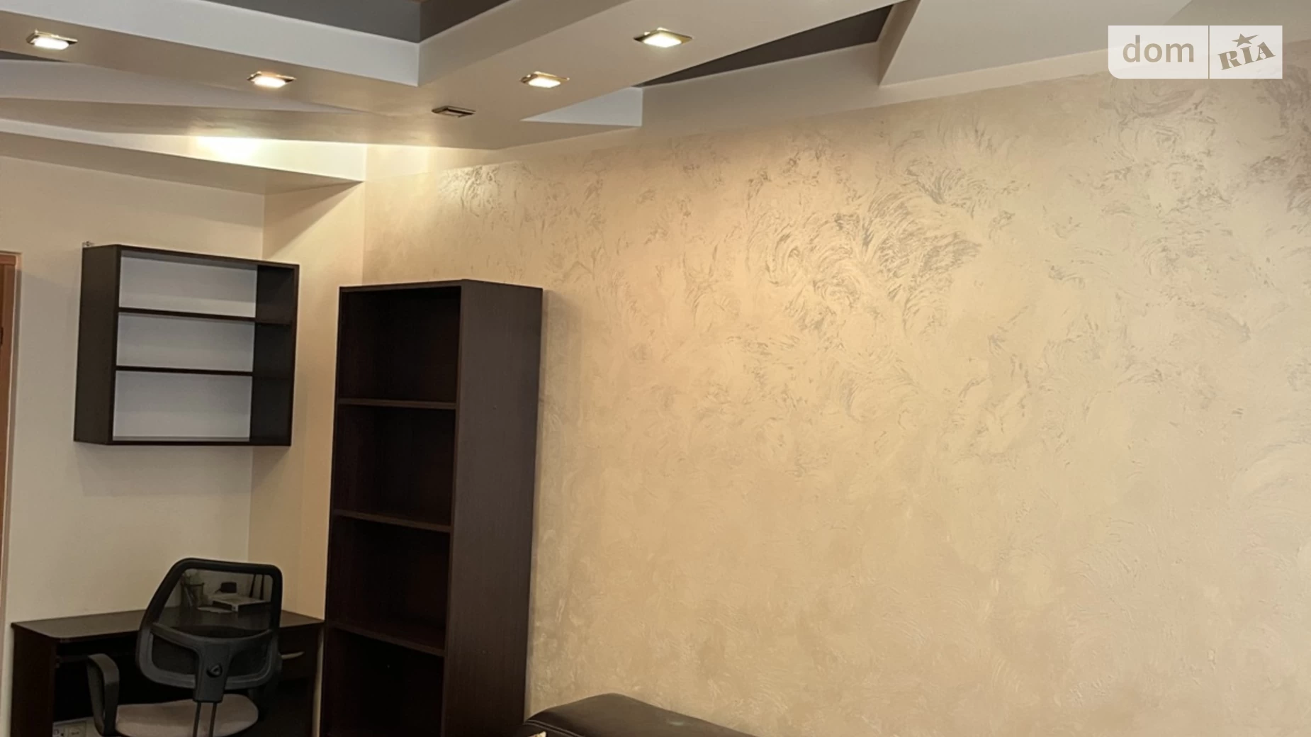 Сдается в аренду 3-комнатная квартира 80 кв. м в Одессе, ул. Академика Королева, 63 - фото 3