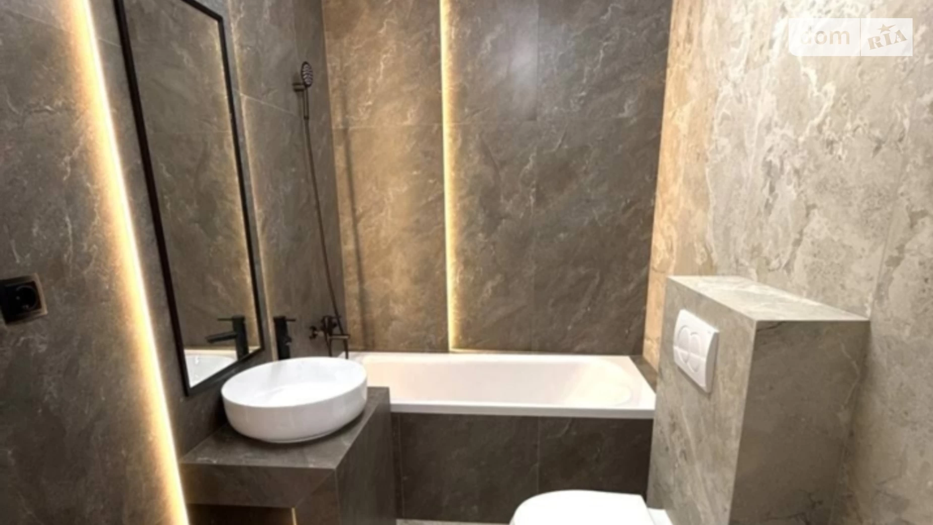 2-кімнатна квартира 62 кв. м у Тернополі, вул. Київська, 9Д - фото 5