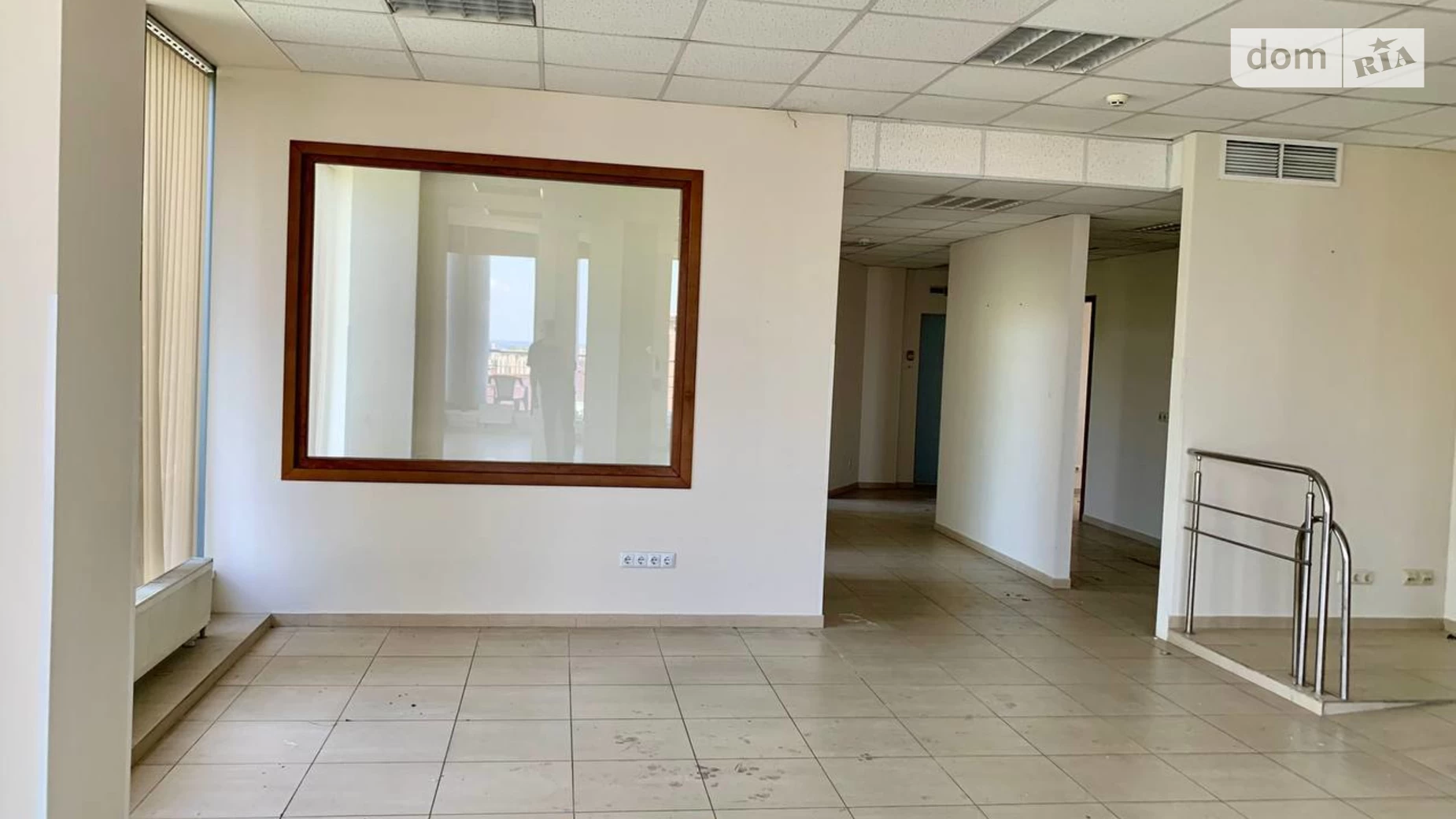 Сдается в аренду офис 145 кв. м в бизнес-центре, цена: 43500 грн - фото 4