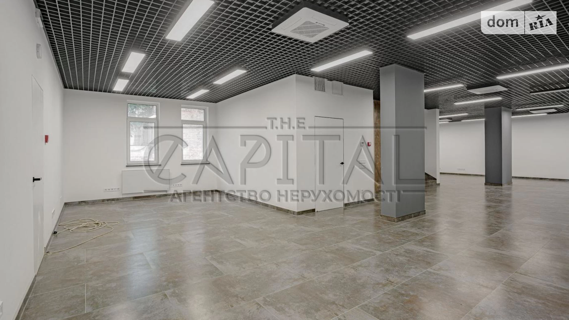 Сдается в аренду офис 800 кв. м в бизнес-центре, цена: 16000 $ - фото 2