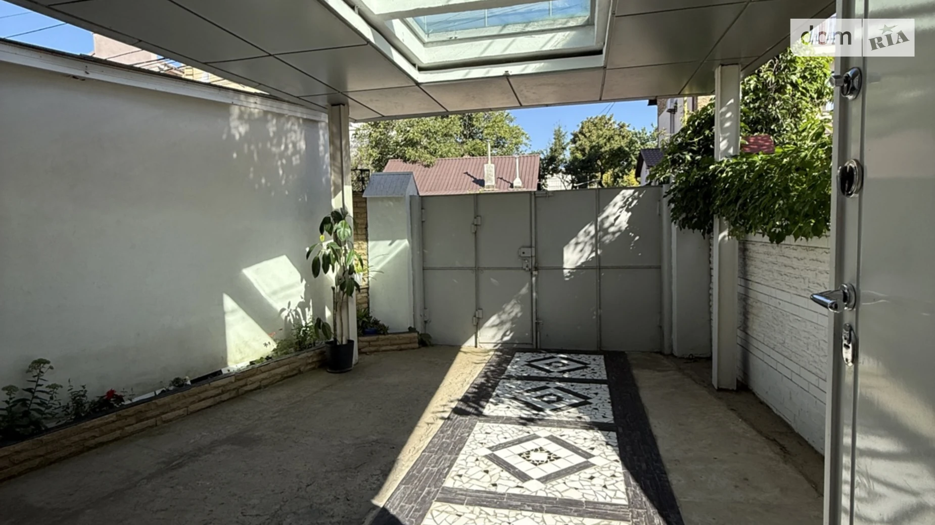 Сдается в аренду одноэтажный дом с мансардой, цена: 200 $ - фото 2