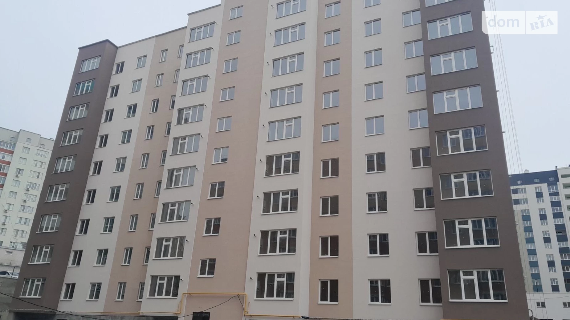 Продается 2-комнатная квартира 70.3 кв. м в Хмельницком, ул. Кармелюка, 5/7 - фото 2