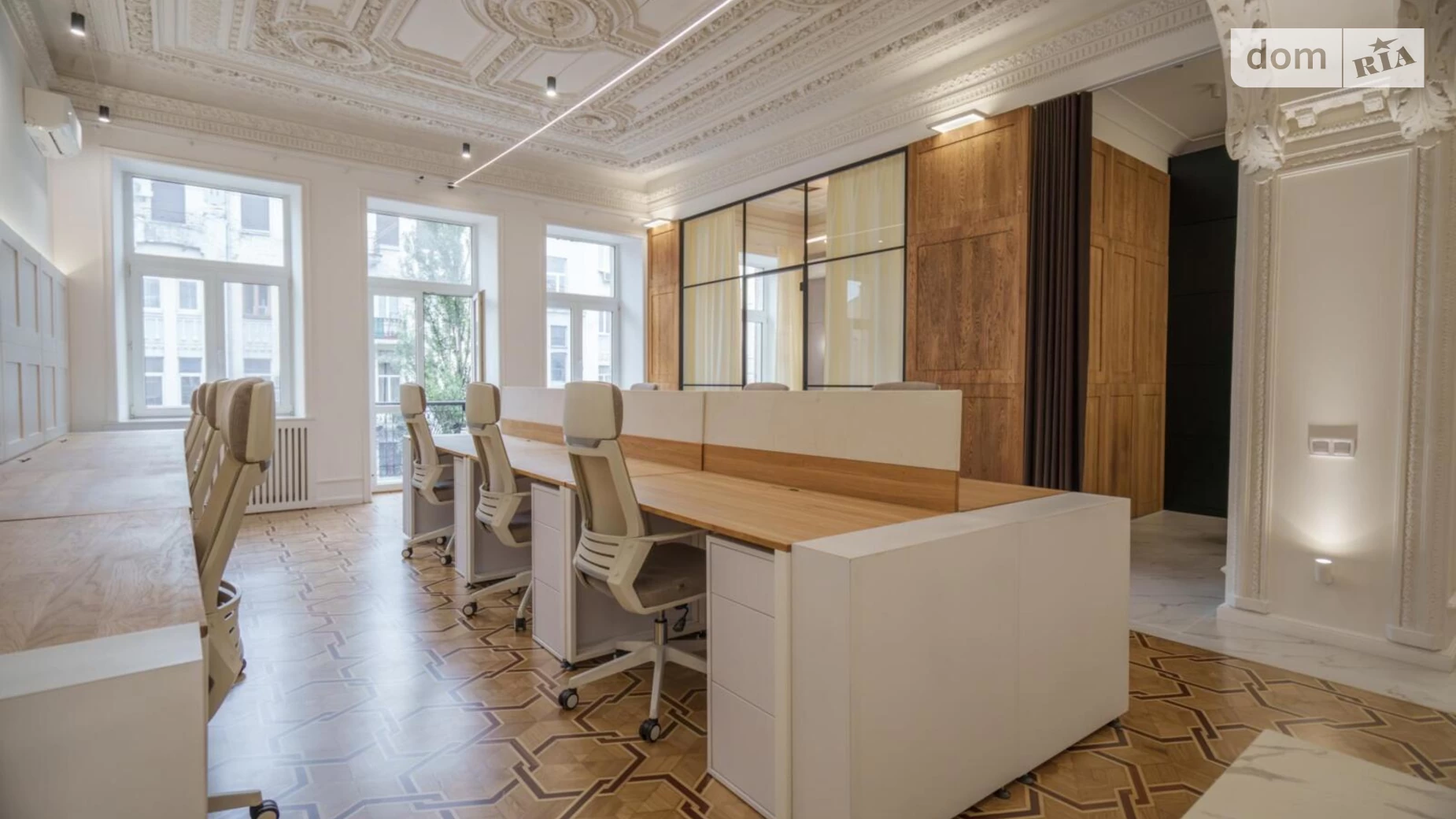 Сдается в аренду офис 180 кв. м в бизнес-центре, цена: 8000 $ - фото 2
