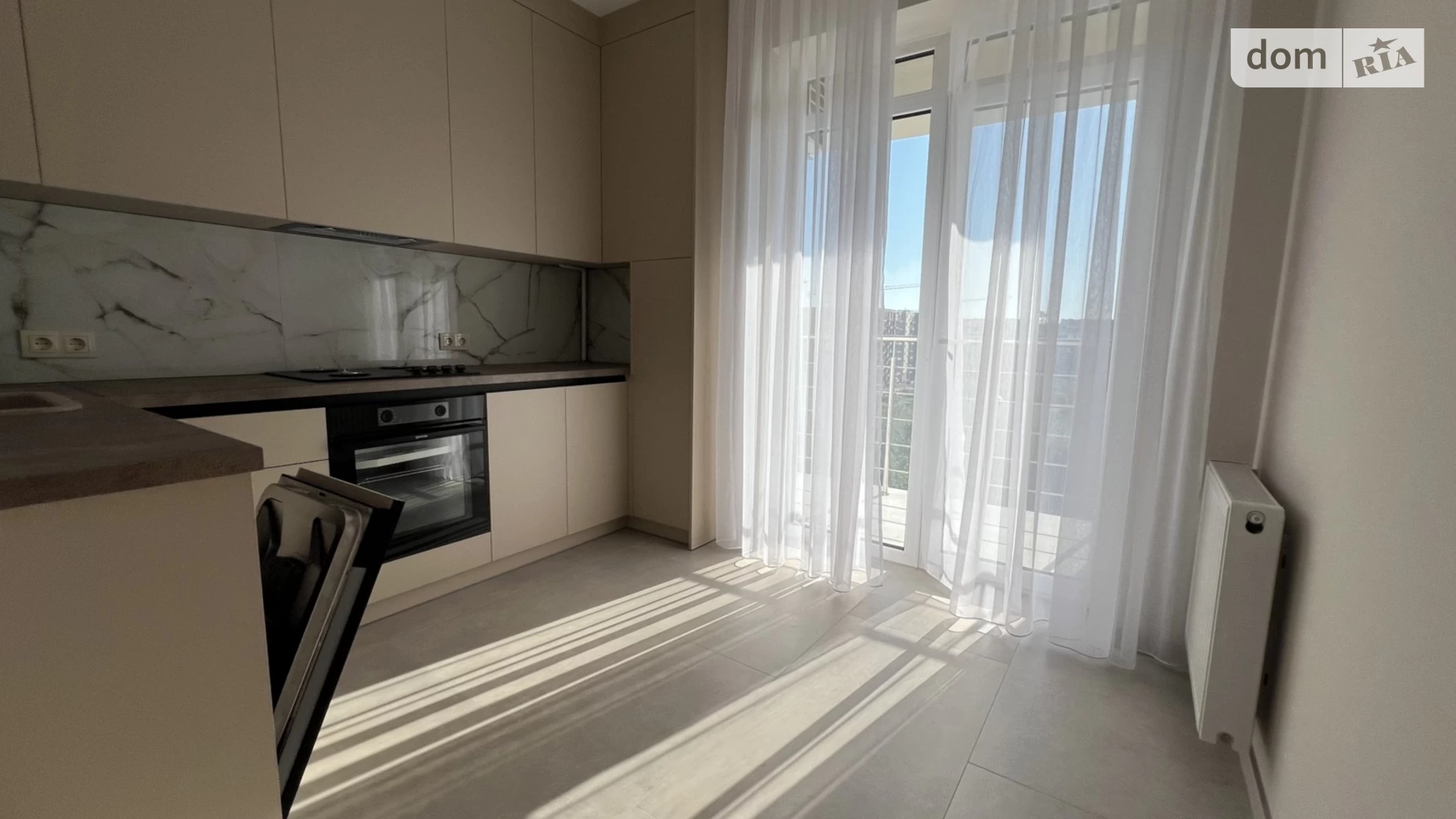 Продается 1-комнатная квартира 34 кв. м в Ужгороде, ул. Богомольца - фото 4