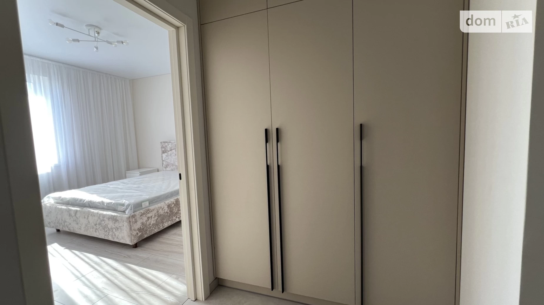 Продается 1-комнатная квартира 34 кв. м в Ужгороде, ул. Богомольца - фото 3